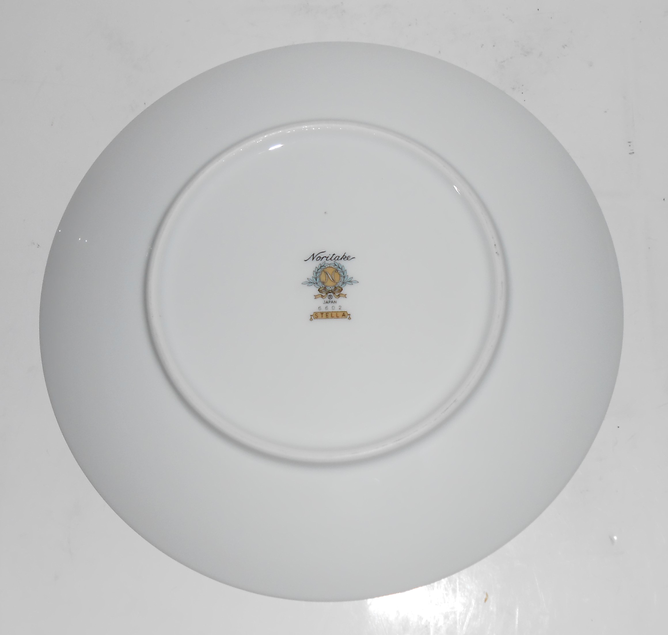Noritake China Stella w/Platinum Salad Plate