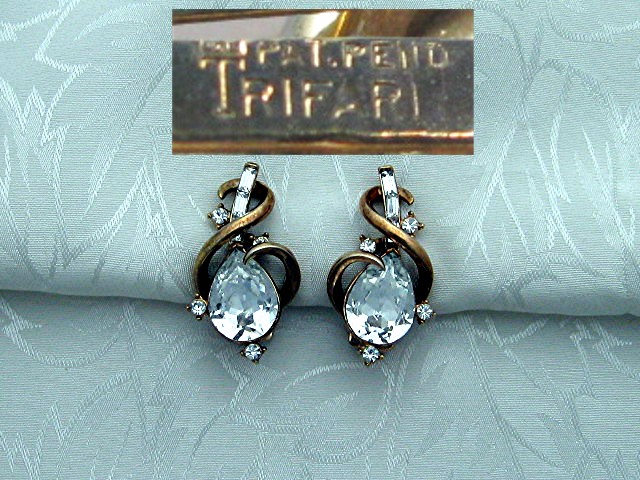 Earrings Crystal Gold Crown Trifari pat pending Clip