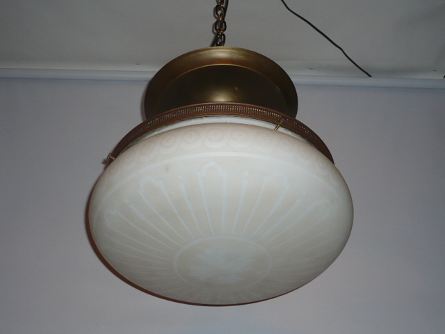 Embossed flush mount #778