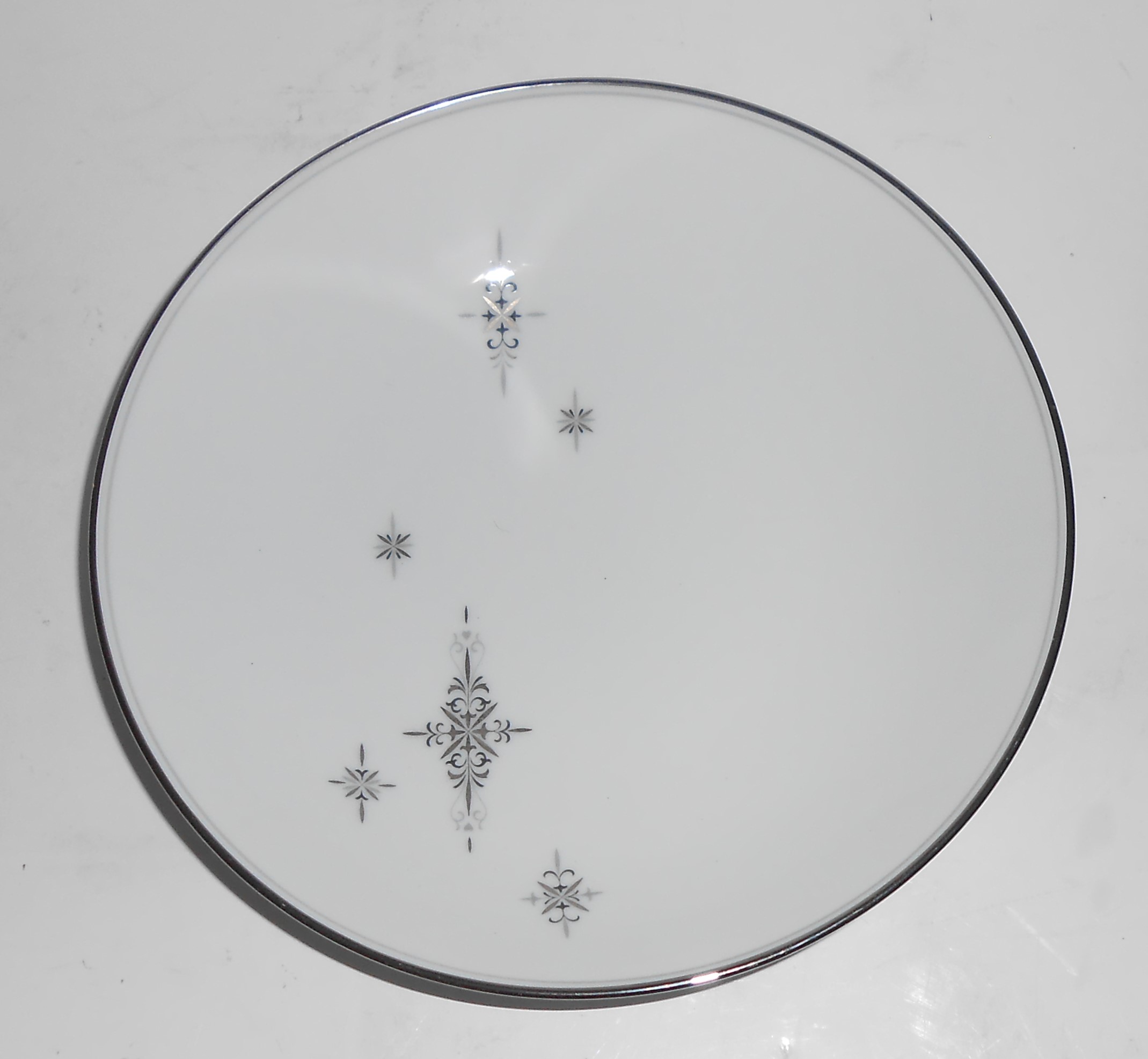 Noritake China Stella w/Platinum Coupe Soup Bowl