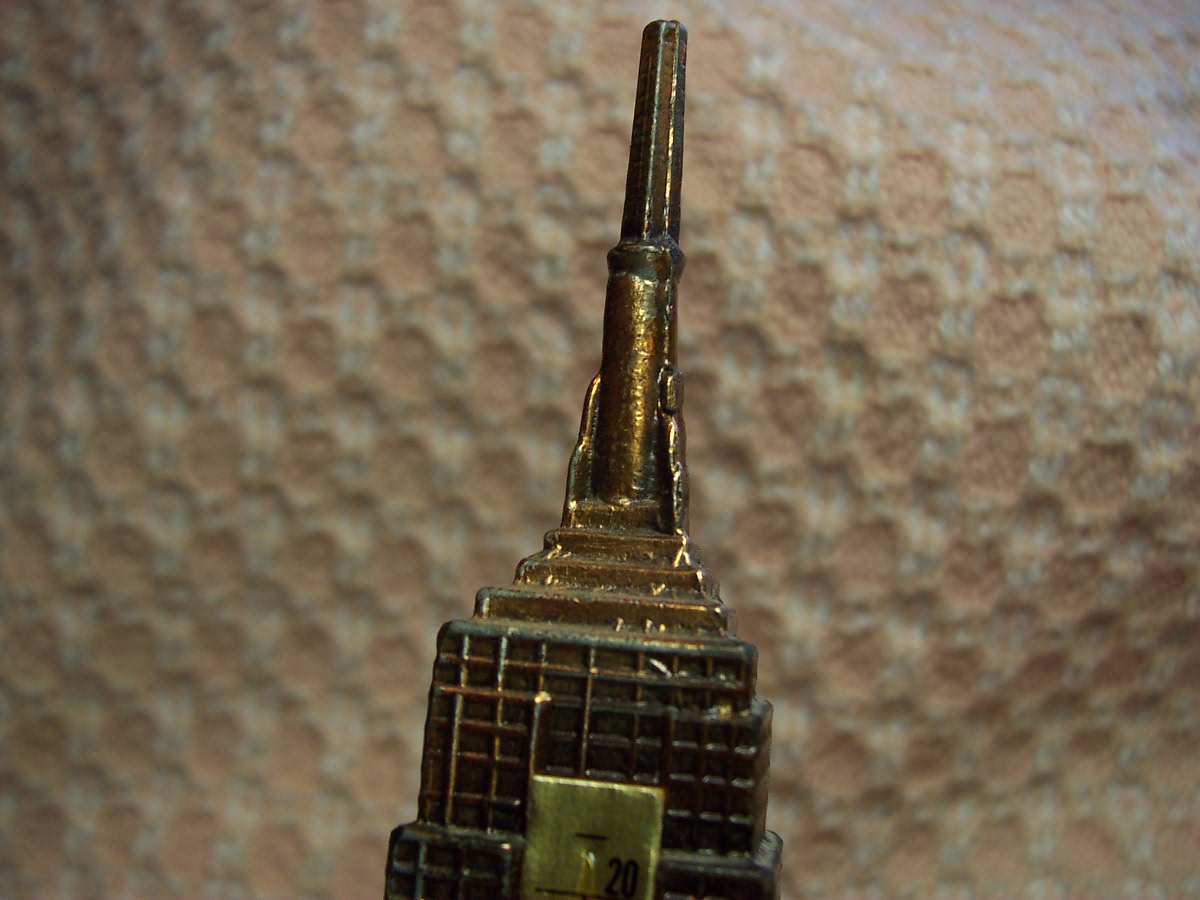 Reville New York City Empire State Building
