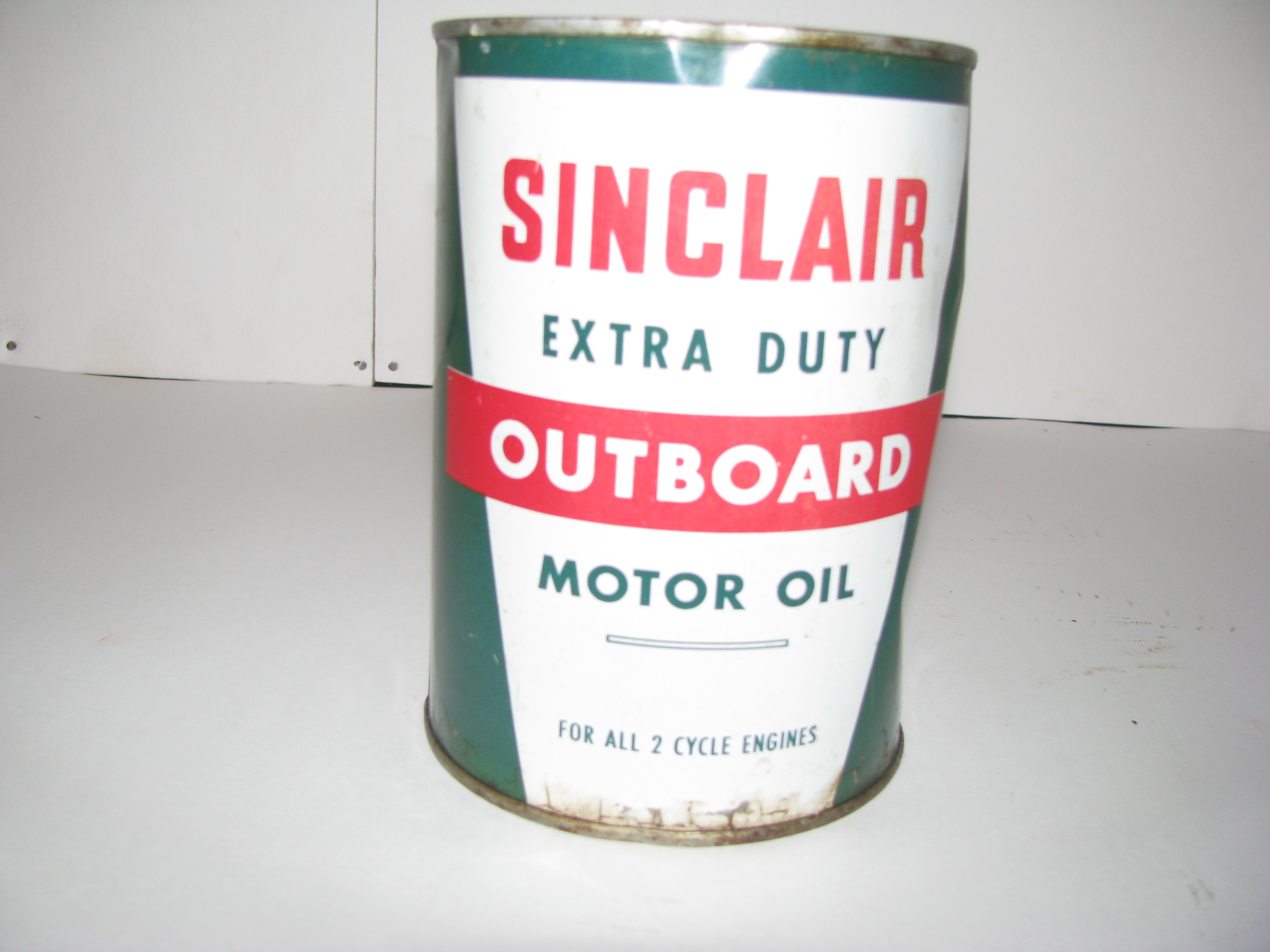 Vintage Sinclair Outboard Motor Oil Tin