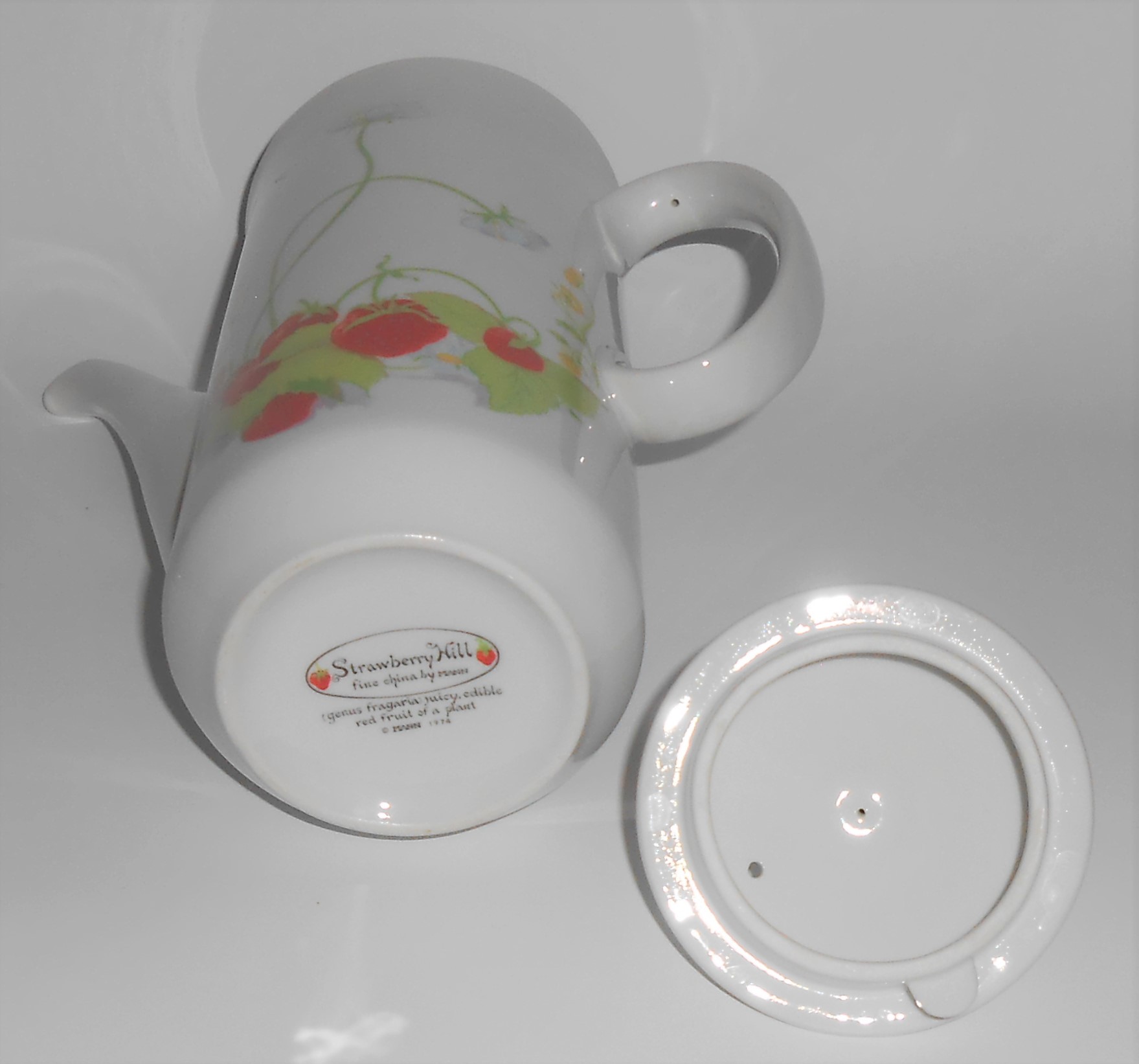 Mann China Strawberry Hill Coffee Pot w/Lid