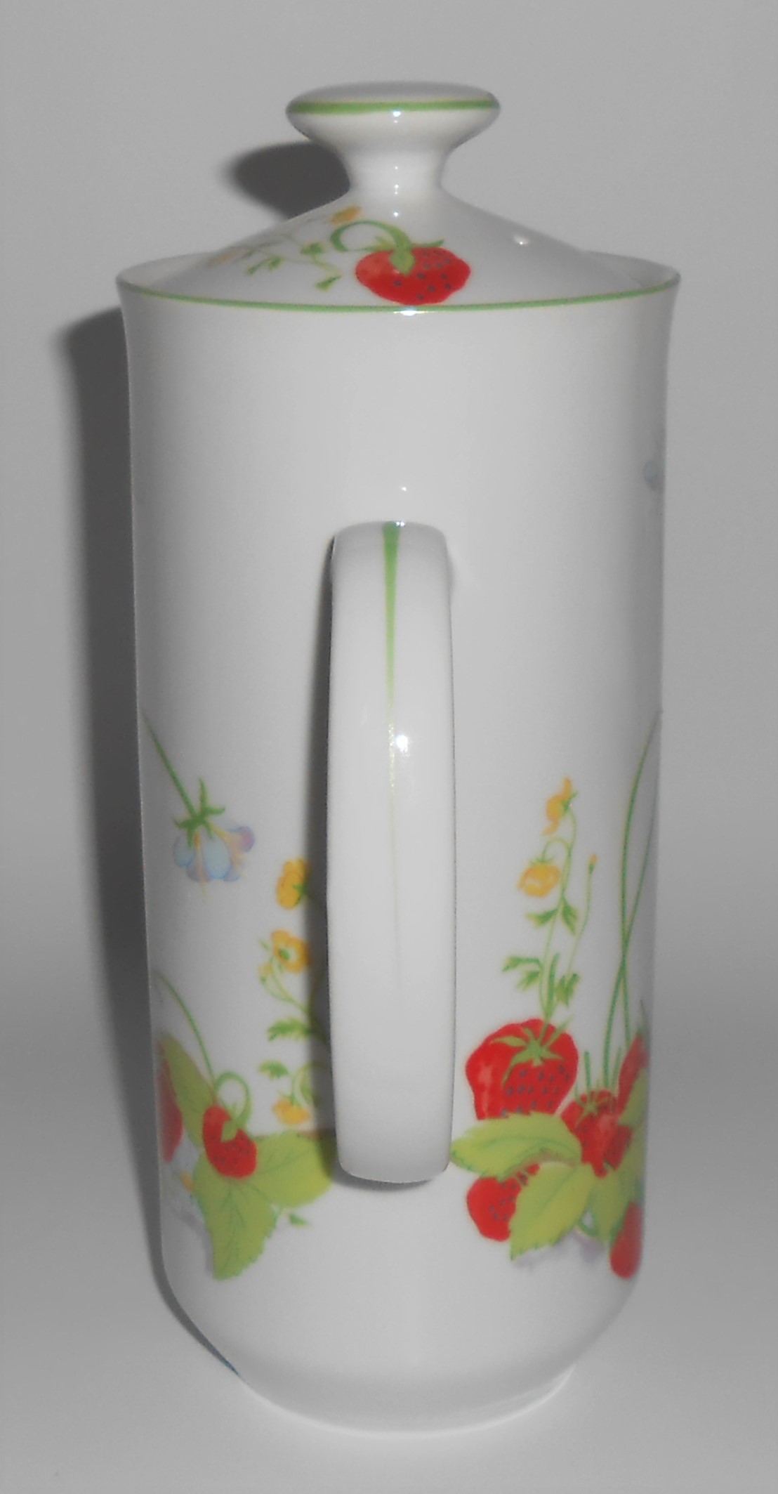Mann China Strawberry Hill Coffee Pot w/Lid