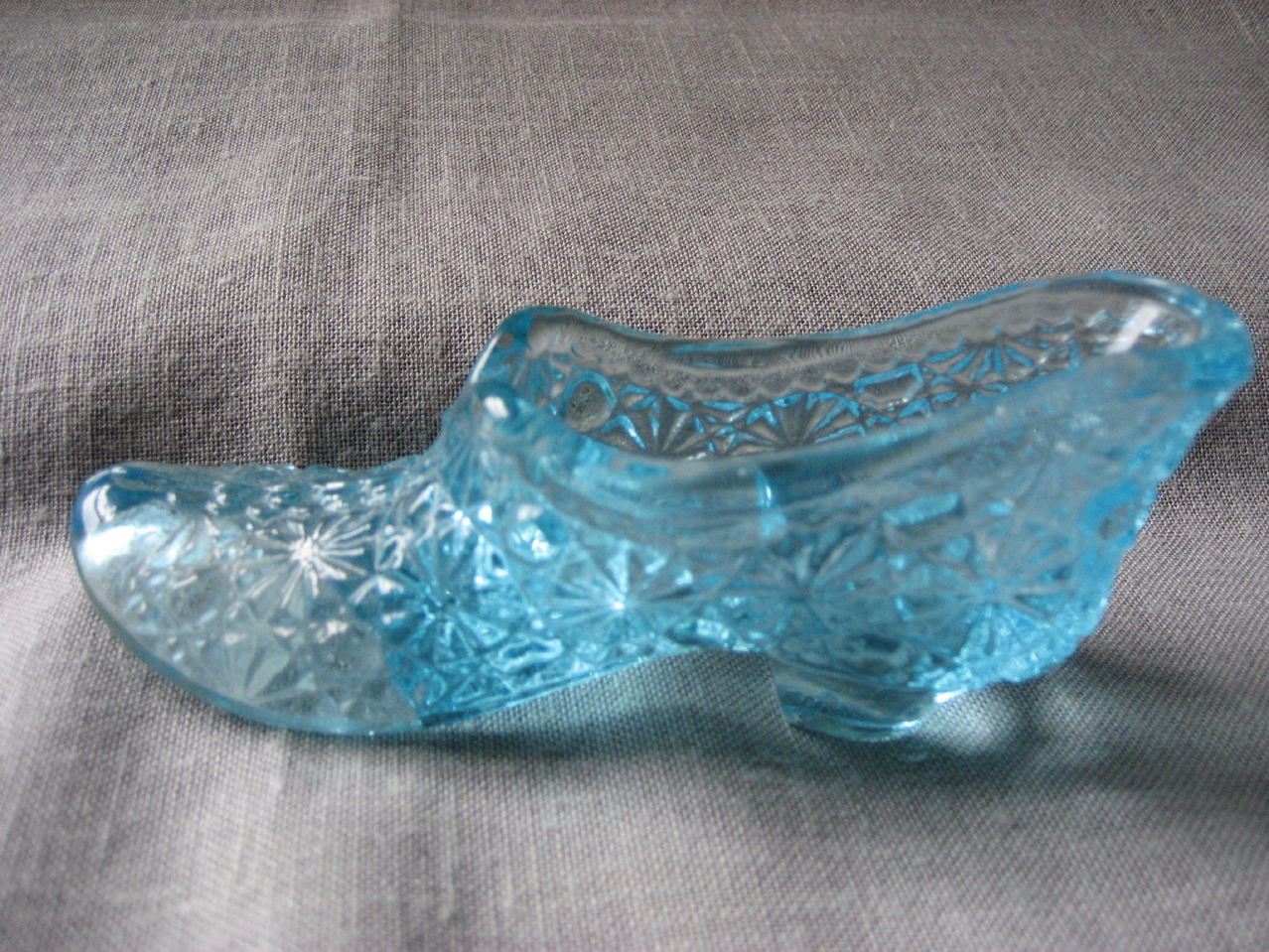 Daisy and Button Glass Slipper