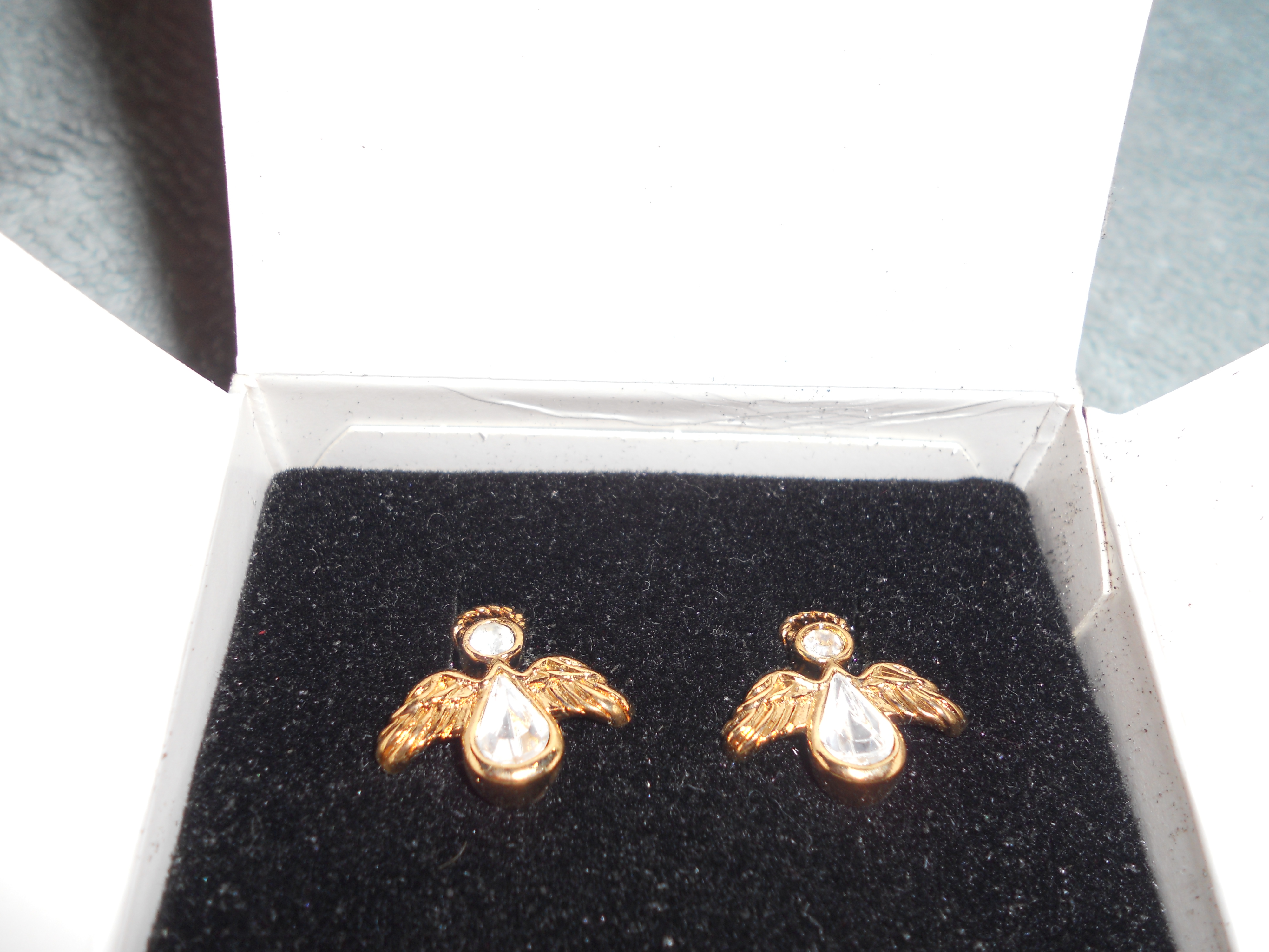 Avon Angelic Sparkle Pierced Earrings