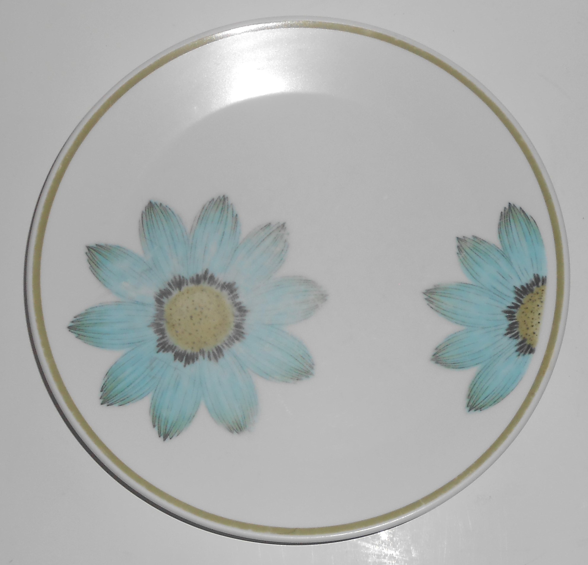Noritake China Pottery Up-Sa Daisy Salad Plate