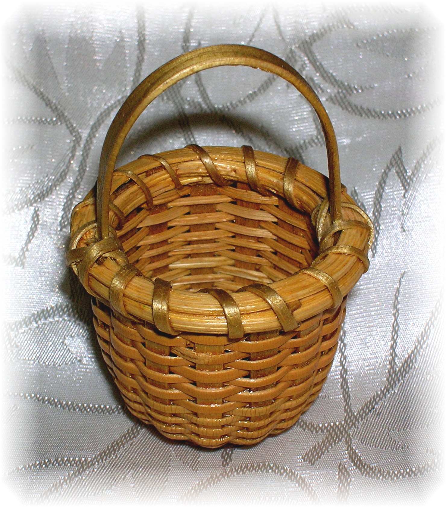 2 Inch Signed H. Hays 1993 Nantucket Basket