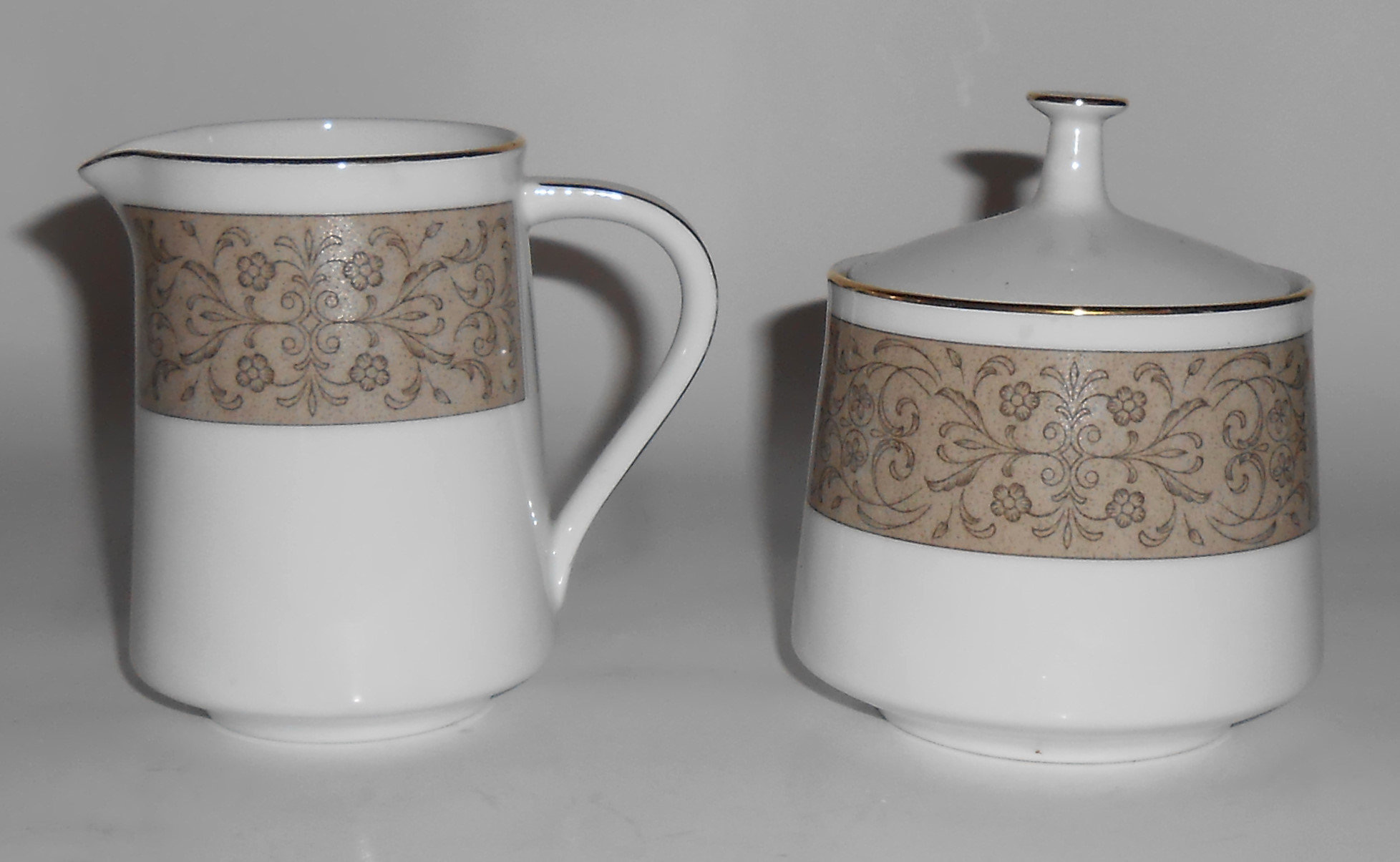 Noritake China Porcelain Justine Floral Creamer/Sugar