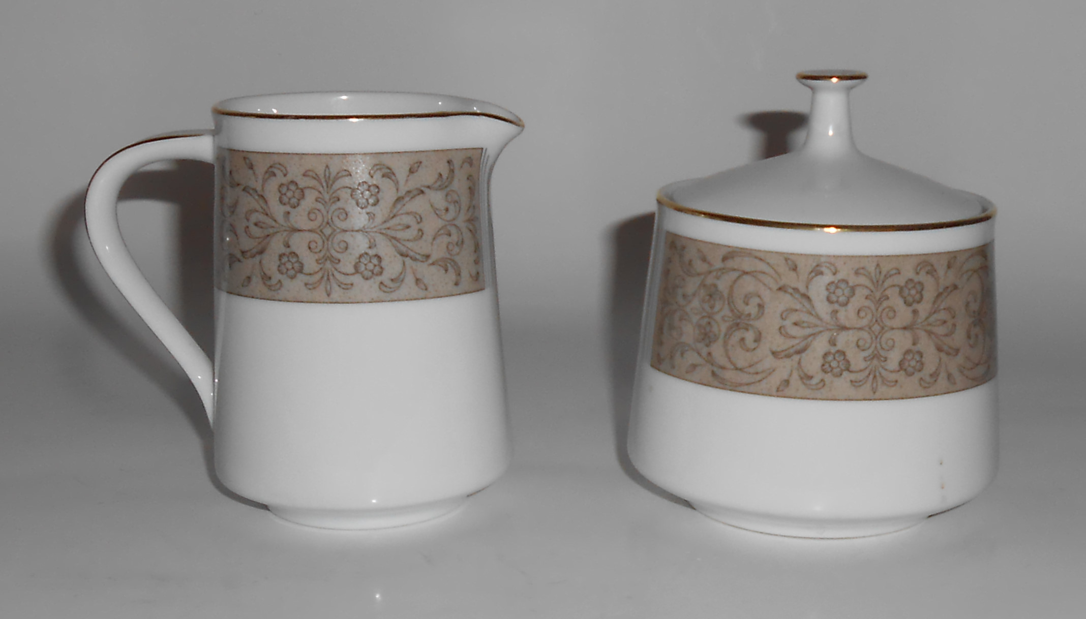 Noritake China Porcelain Justine Floral Creamer/Sugar