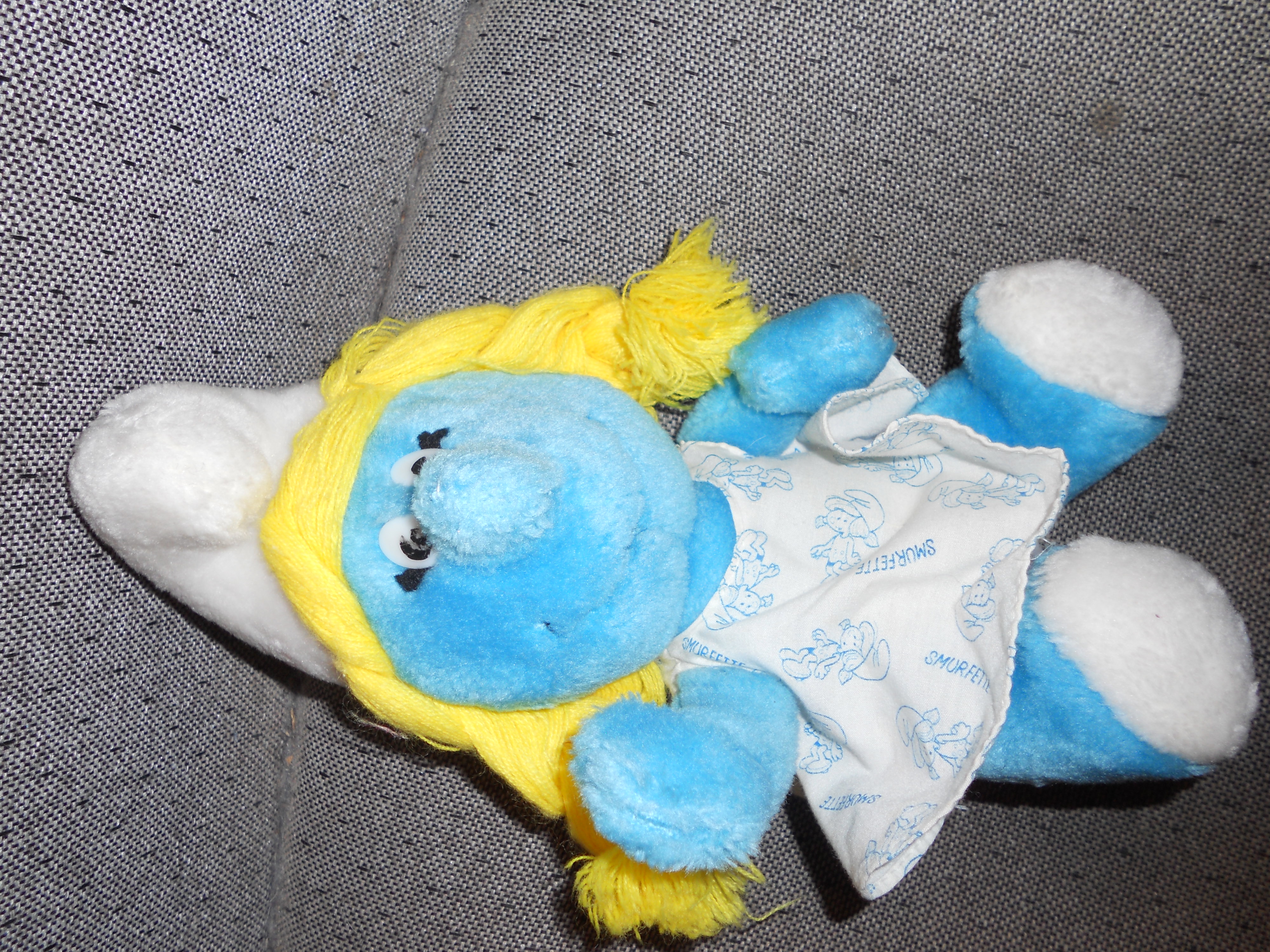Smurfette Smurf Plush Toy 1981 Peyo 10 inch