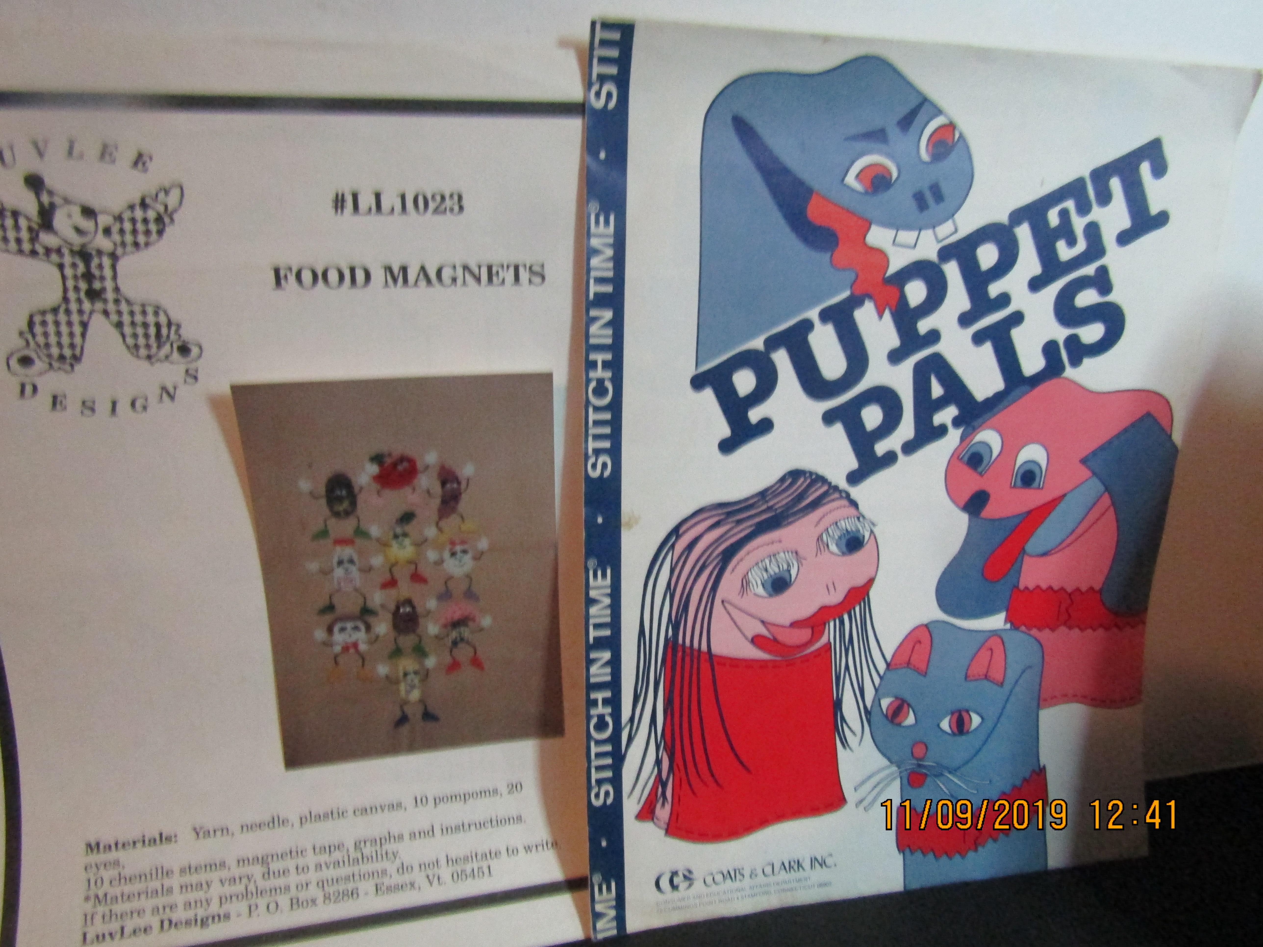 Vintage Sheets Puppet Pets & Food Magnets