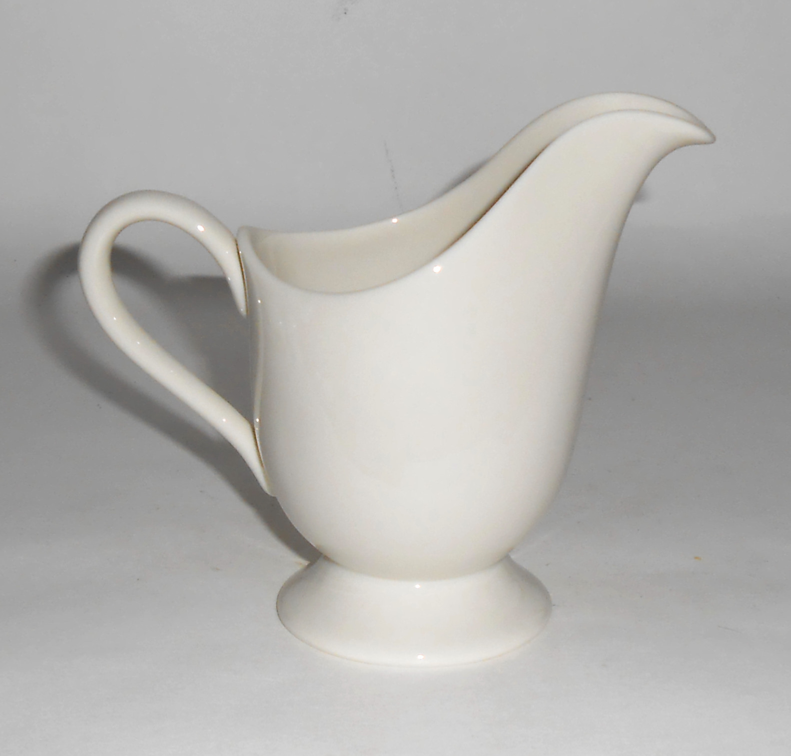 Flintridge China Pottery Bon-Lite Creamer Mint