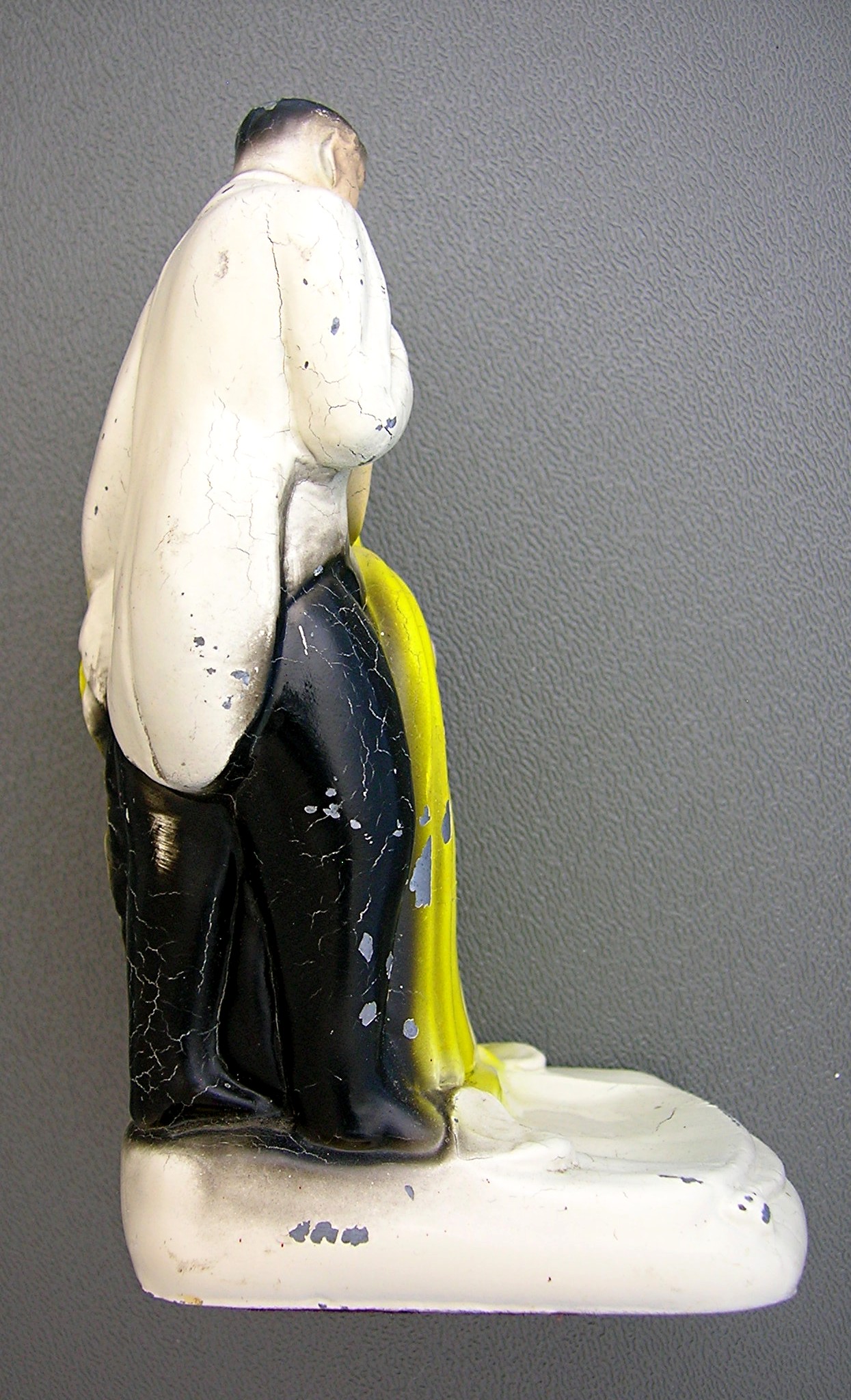Metal NAUGHTY COUPLE figurine
