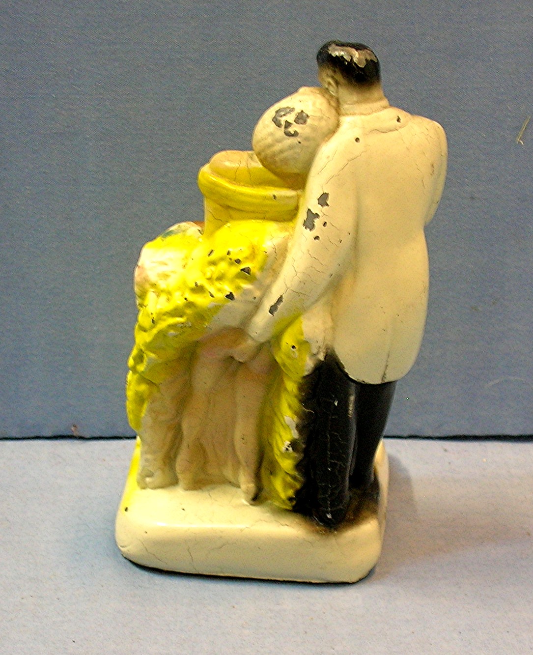 Metal NAUGHTY COUPLE figurine