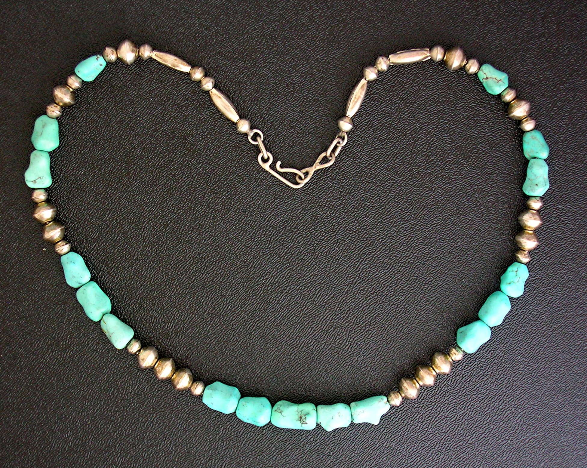 Native American Sterling Silver Turquoise Beads Necklac