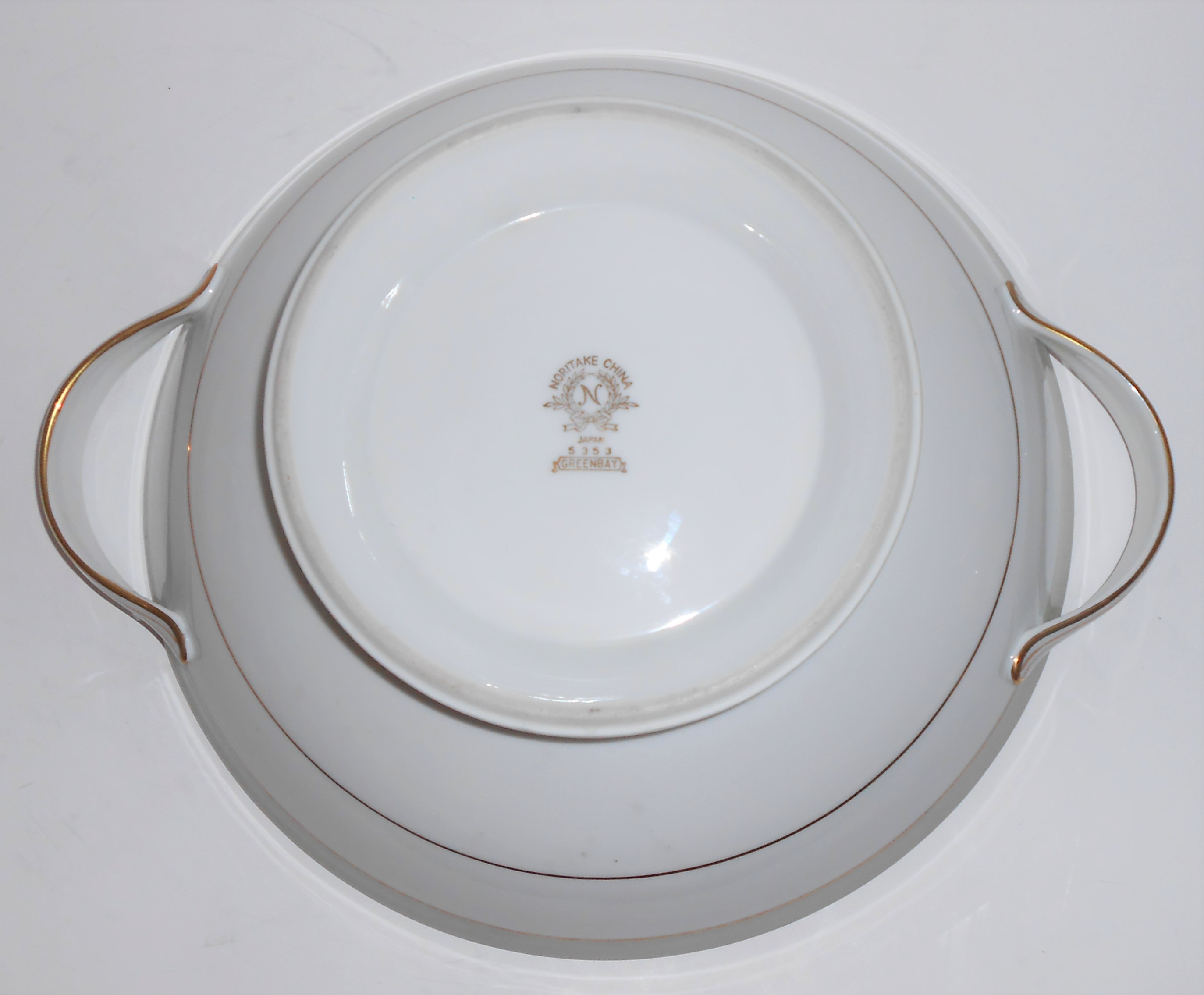 Noritake Porcelain China Greenbay W/Gold Covered Veg