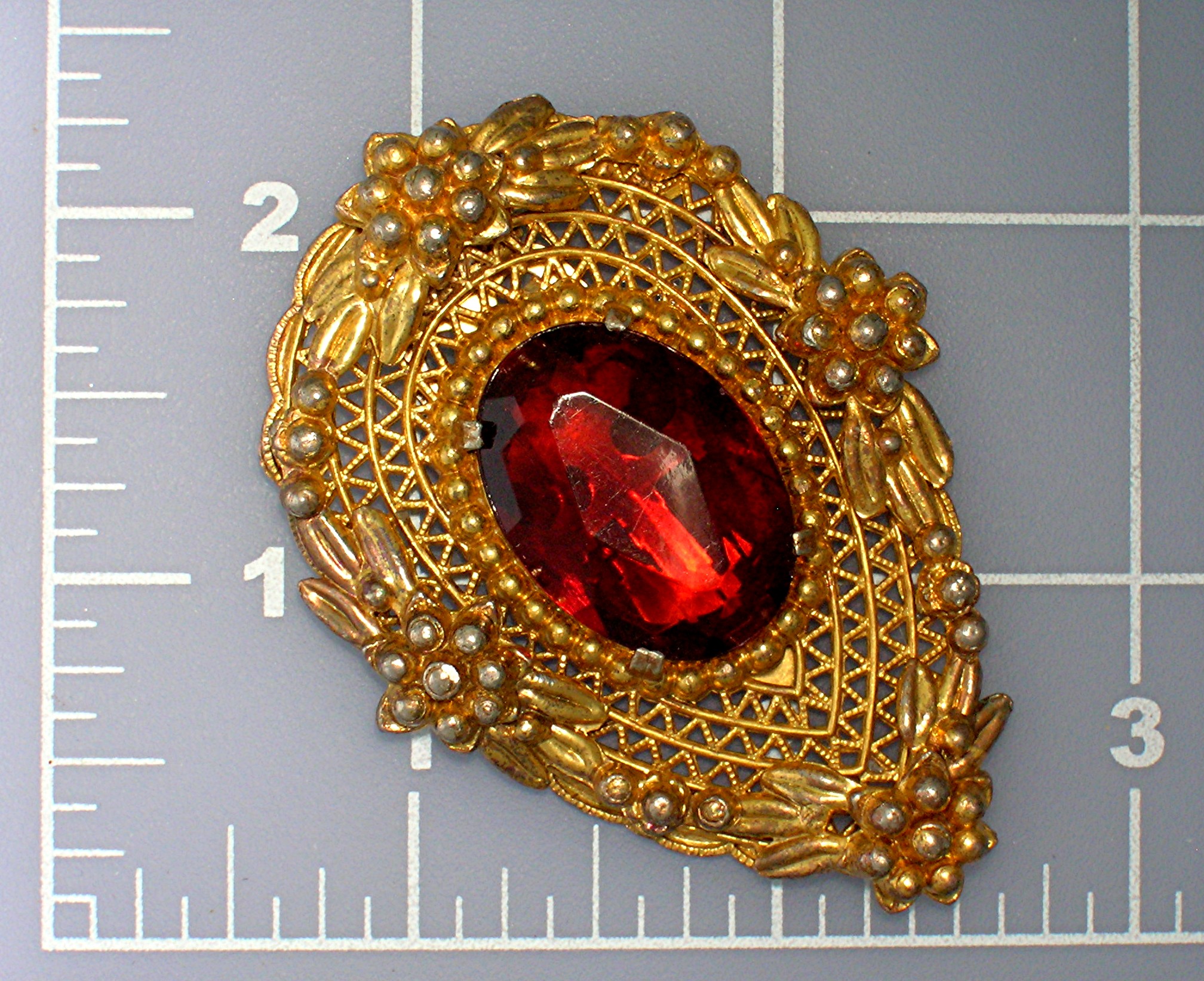 Dress Clips Ruby Lucite Goldtone Vintage