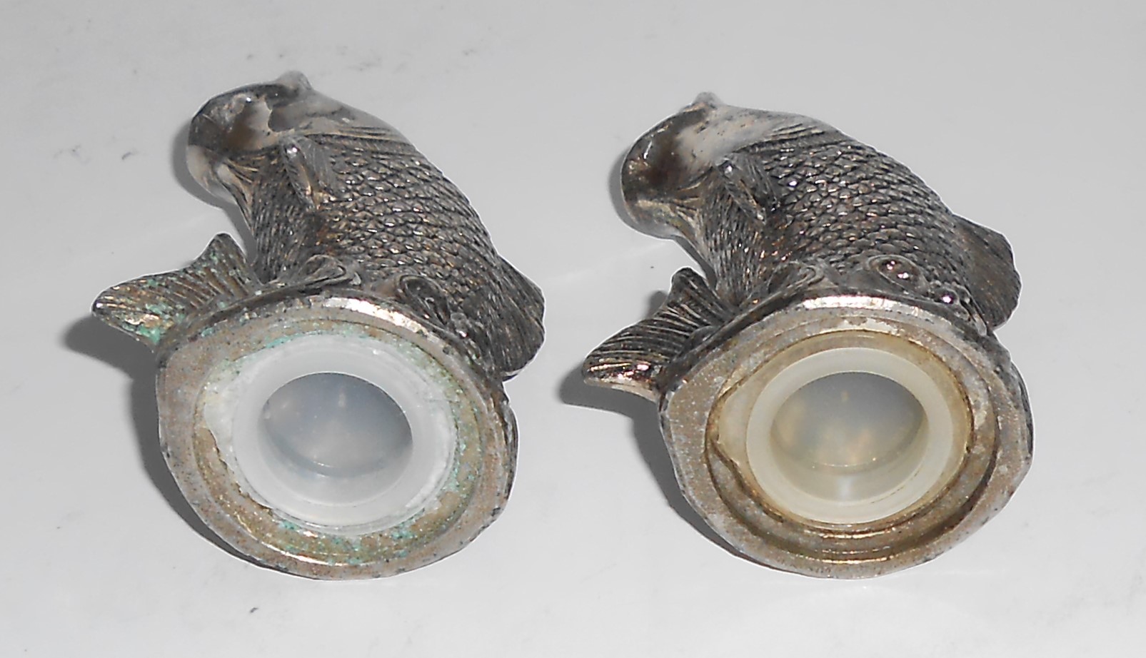 VINTAGE Large Mouth Bass Metal Salt & Pepper Shaker Set