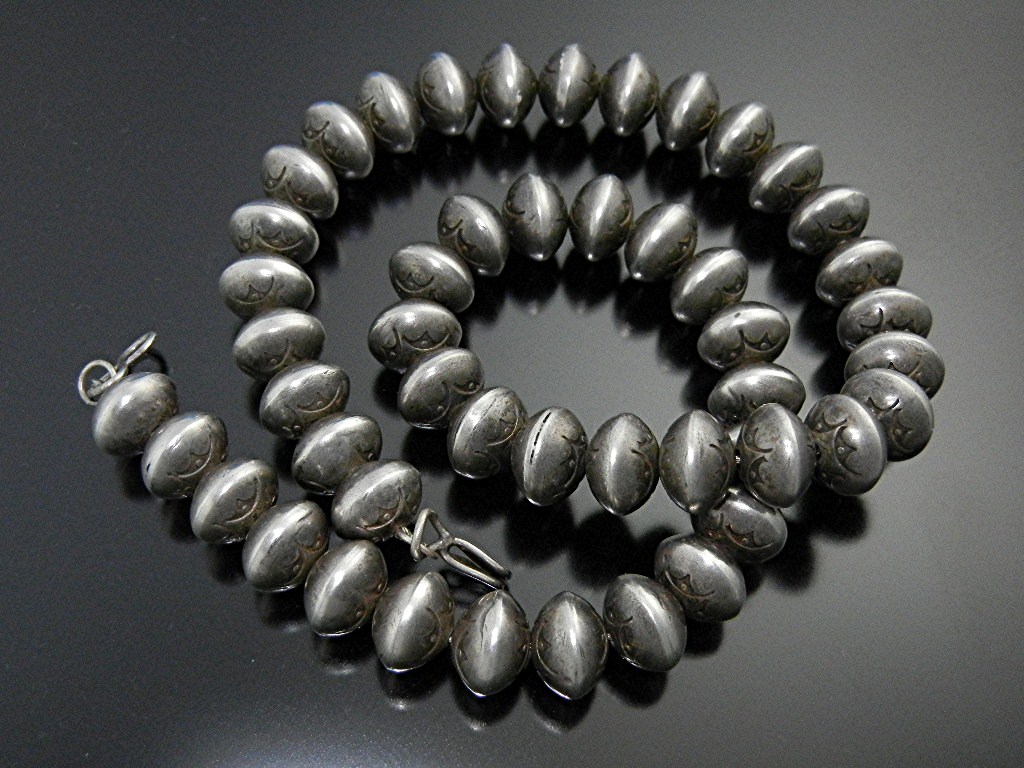 Navajo Pearls Sterling Silver Necklace 72 Grams