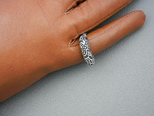 DIAN MALOUF Of Dallas Texas Sterling Silver Ring