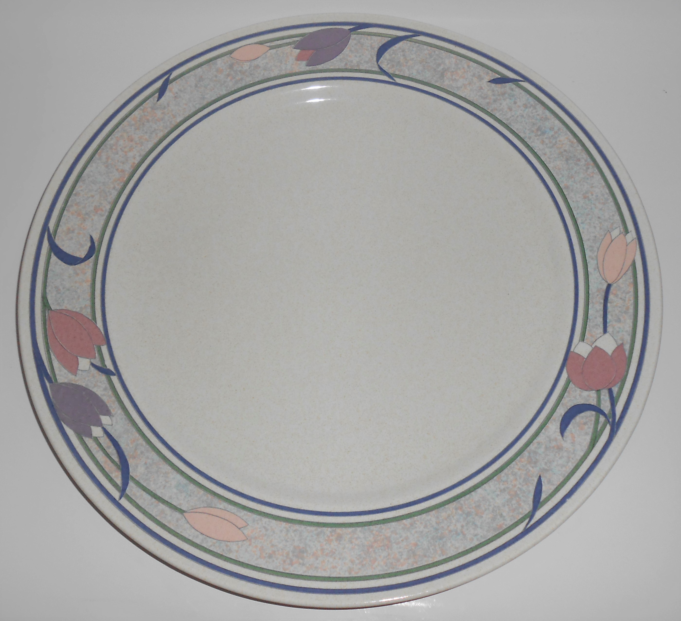 Mikasa Intaglio China CAC45 Tropical Island Chop Plate