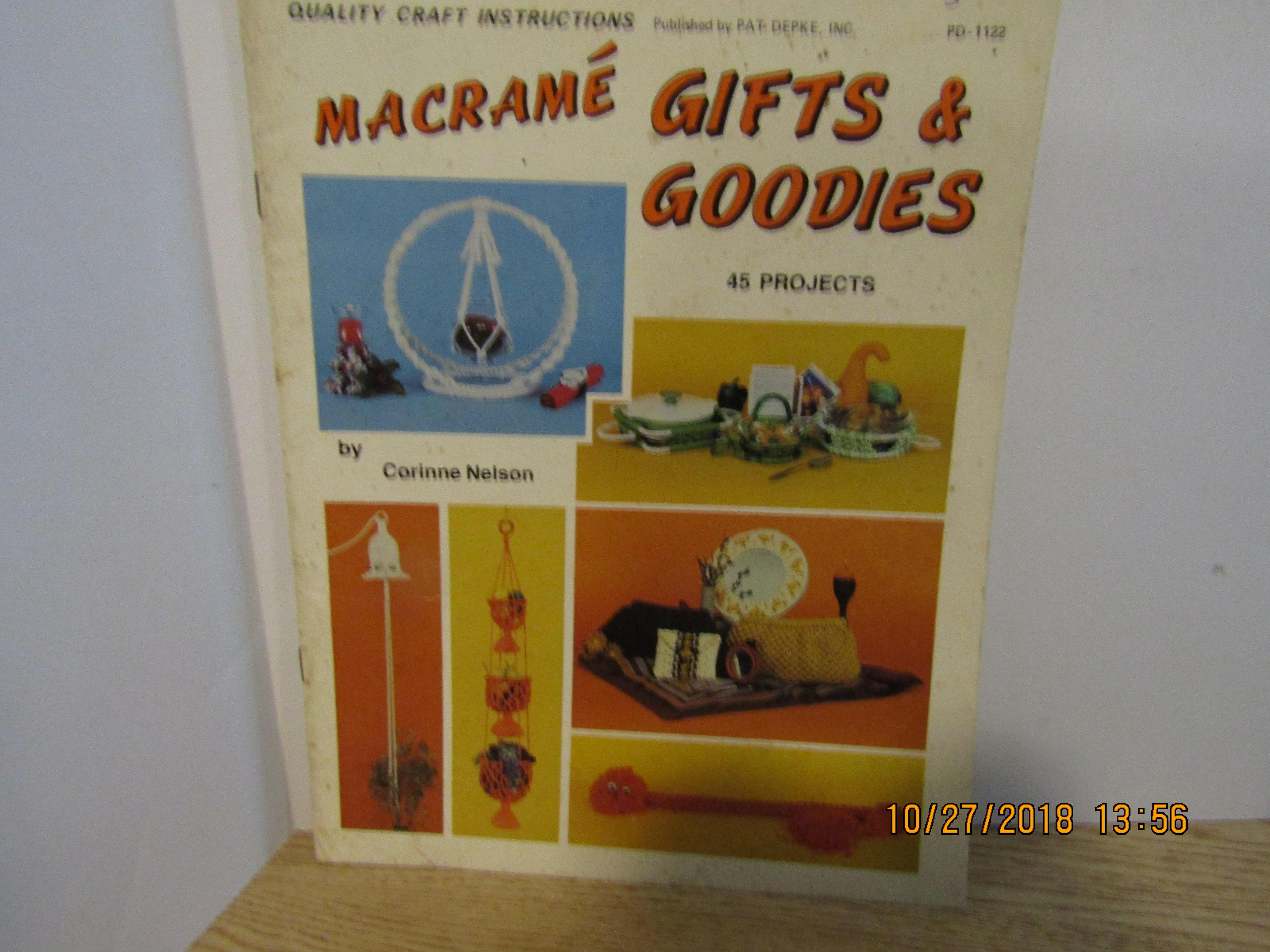 Pat Depke Crafts Macrame Gifts & Goodies #1122