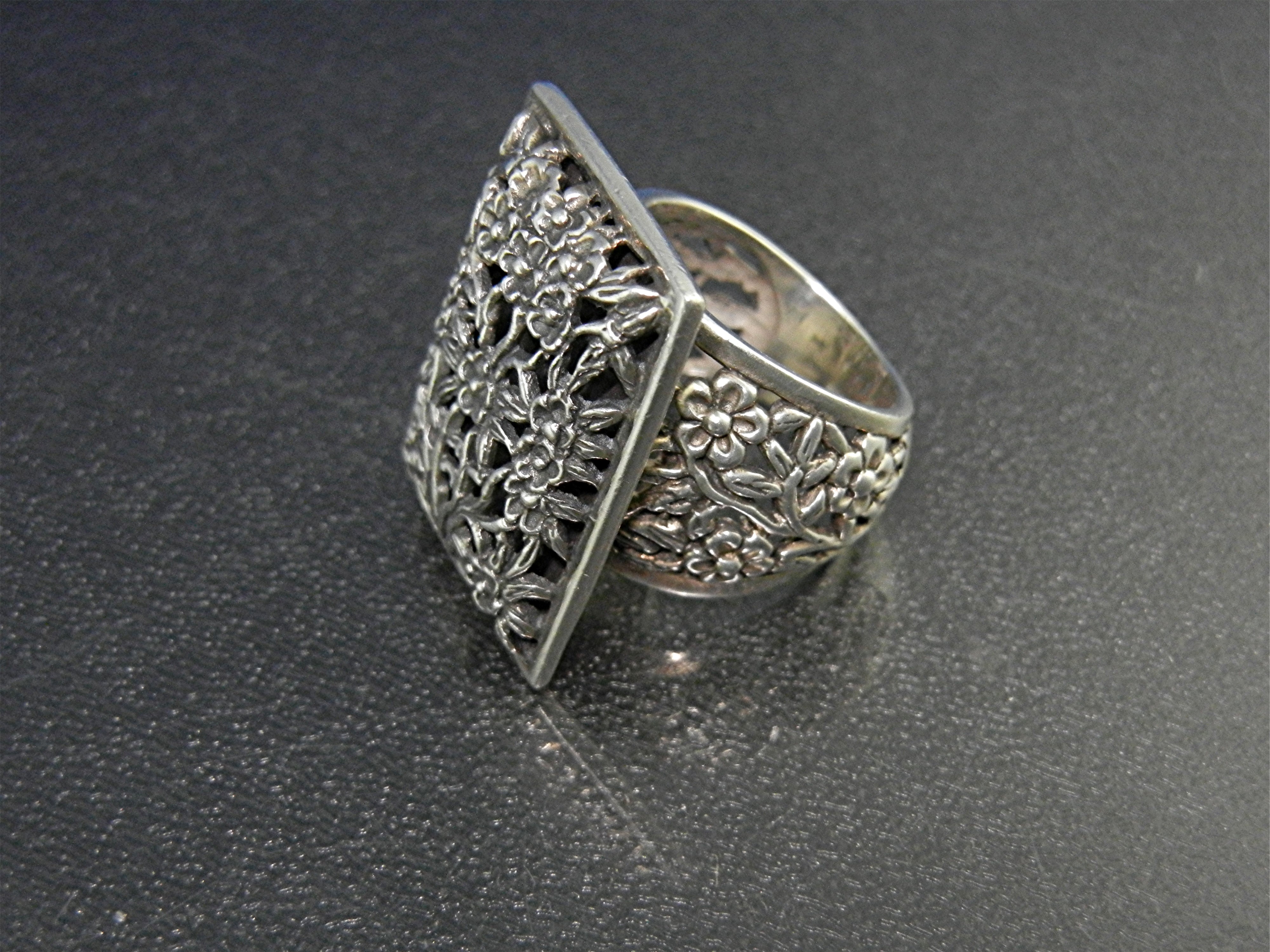 EXEX By Claudia Agudelo Sterling Silver Ring 7 1/2