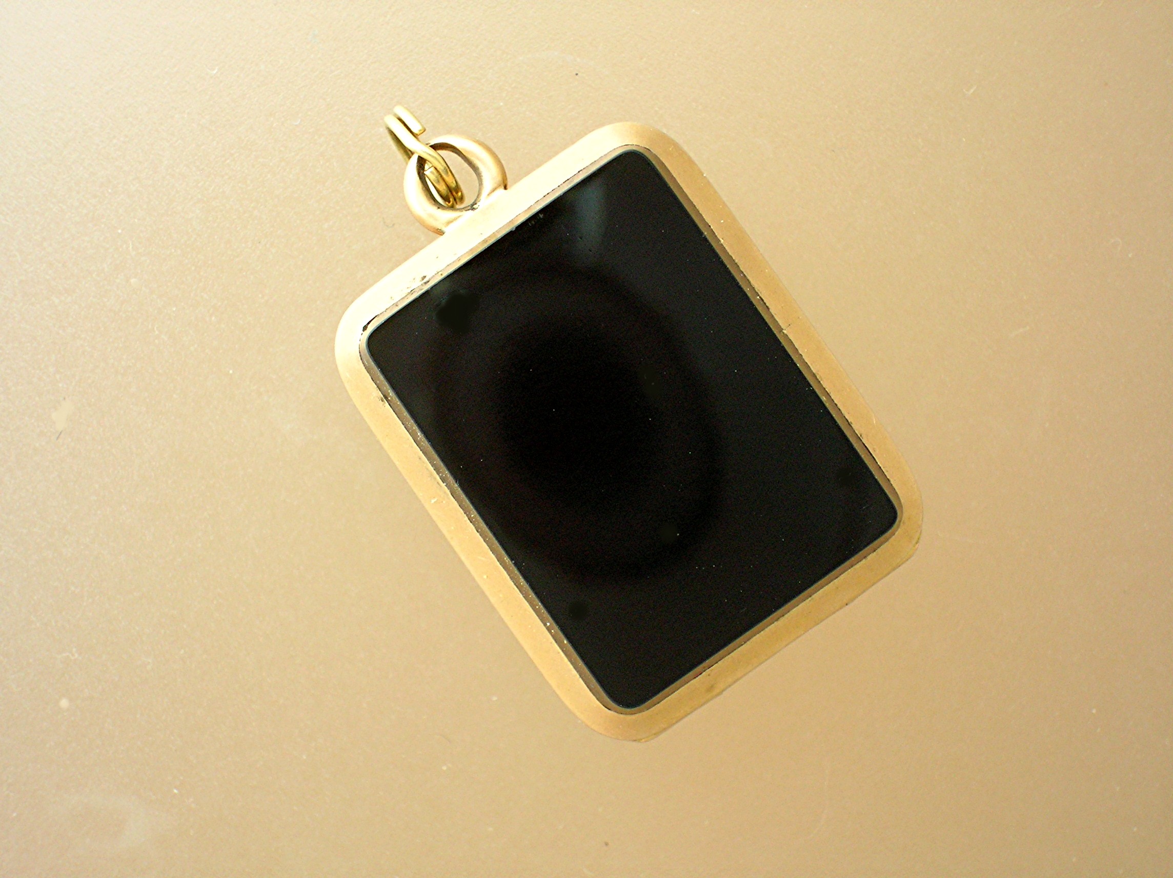 Locket Antique Bloodstone With Original Photo