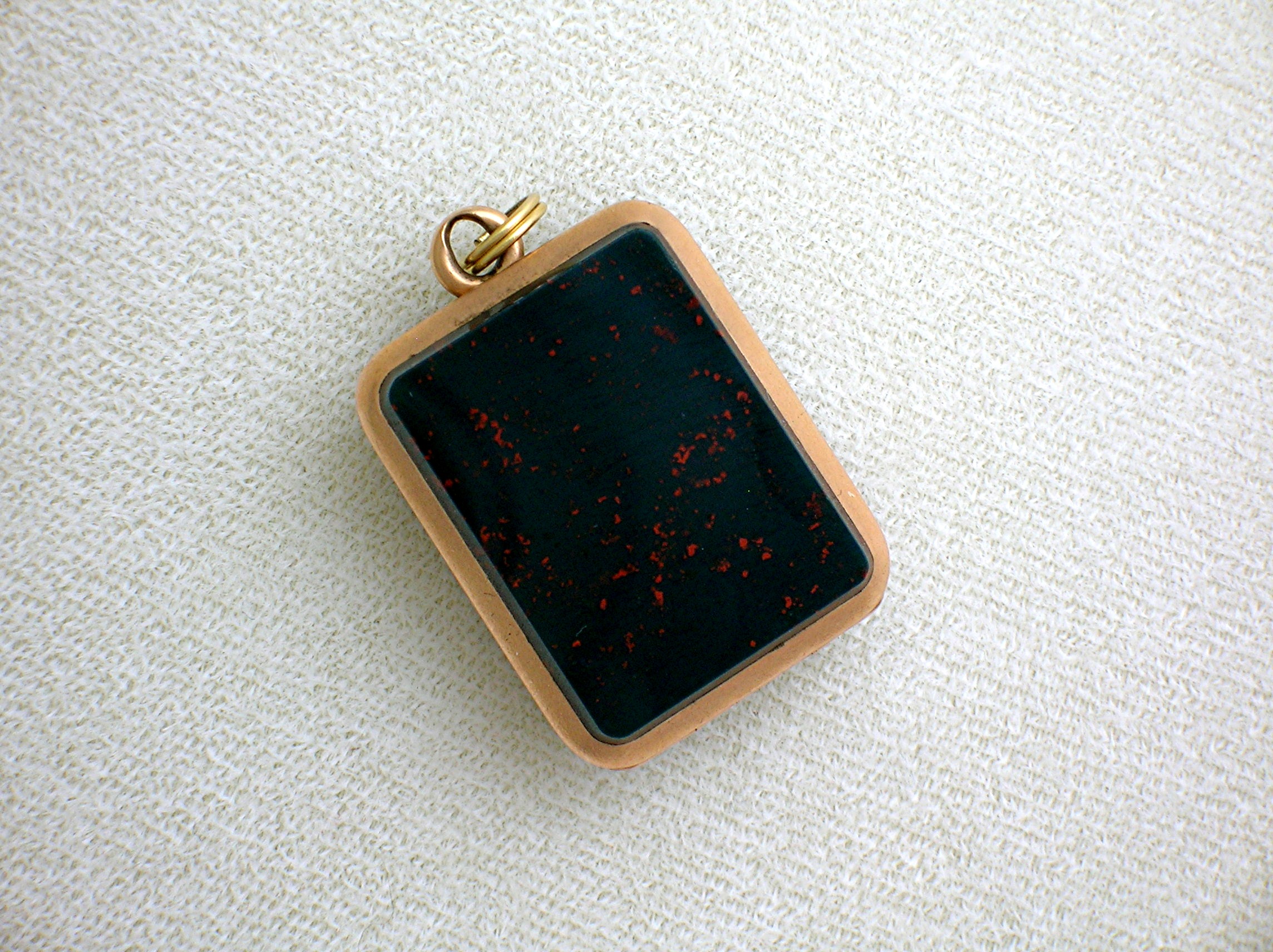 Locket Antique Bloodstone With Original Photo