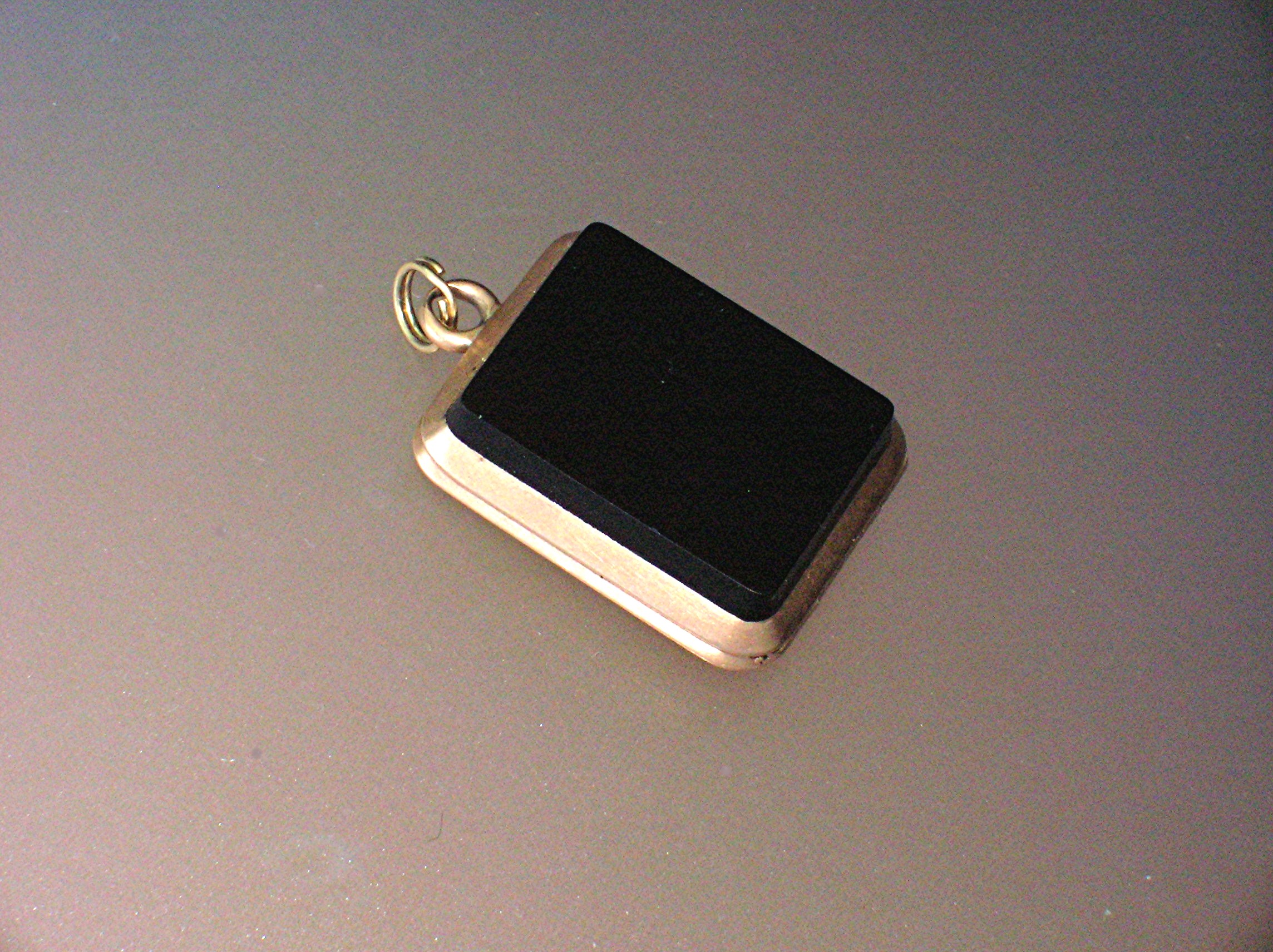 Locket Antique Bloodstone With Original Photo