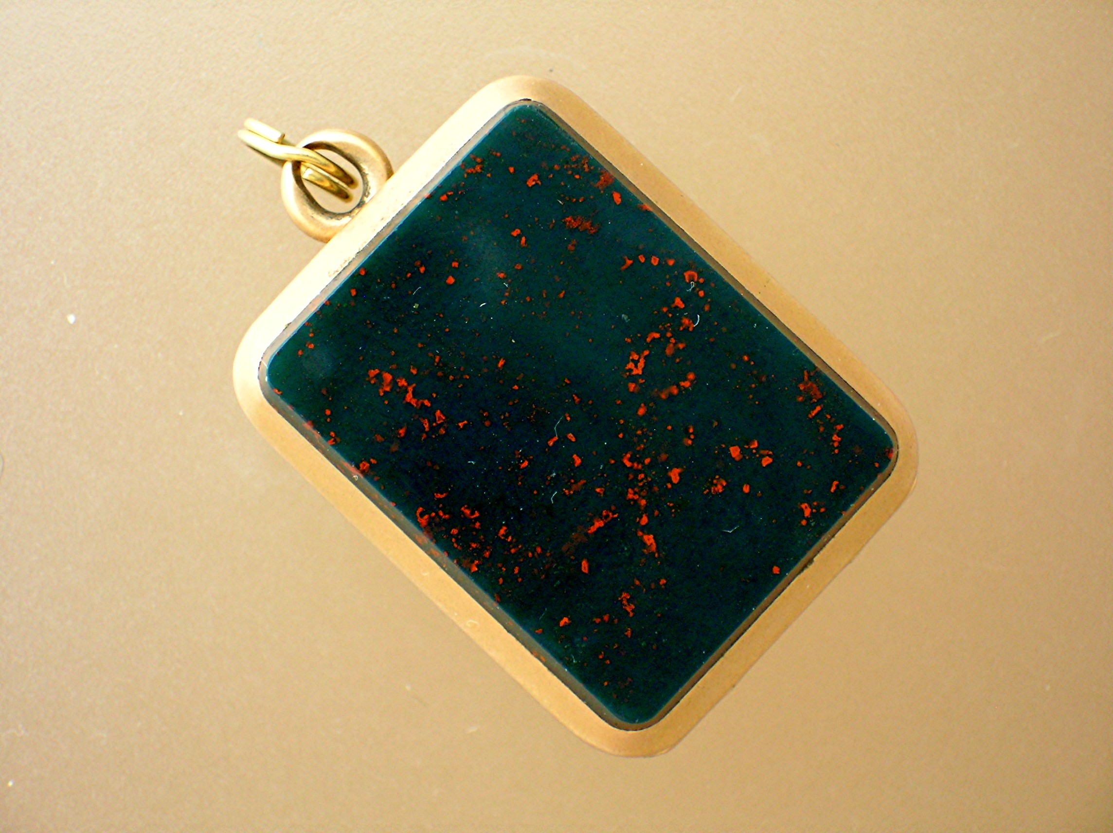 Locket Antique Bloodstone With Original Photo