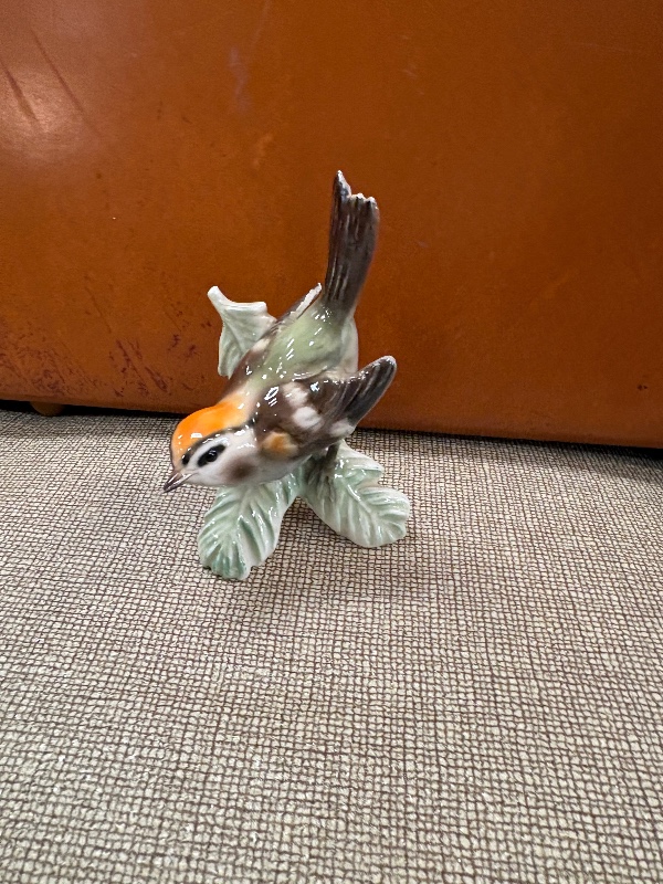 Goebel Firecrest Bird Porcelain Figurine West Germany