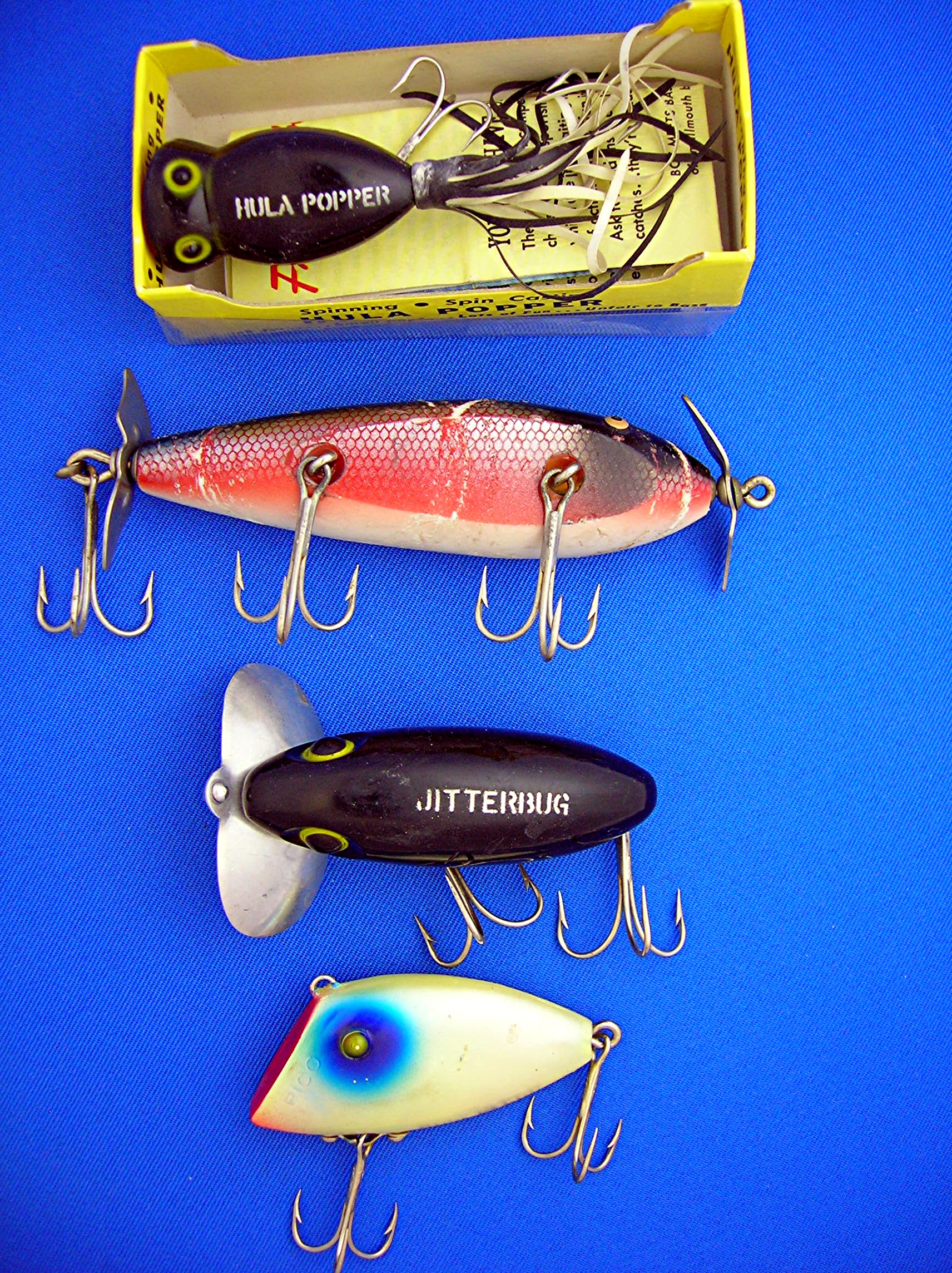 Fishing Lures Lot of 4 Hula Popper, Creek Chub, Pico,