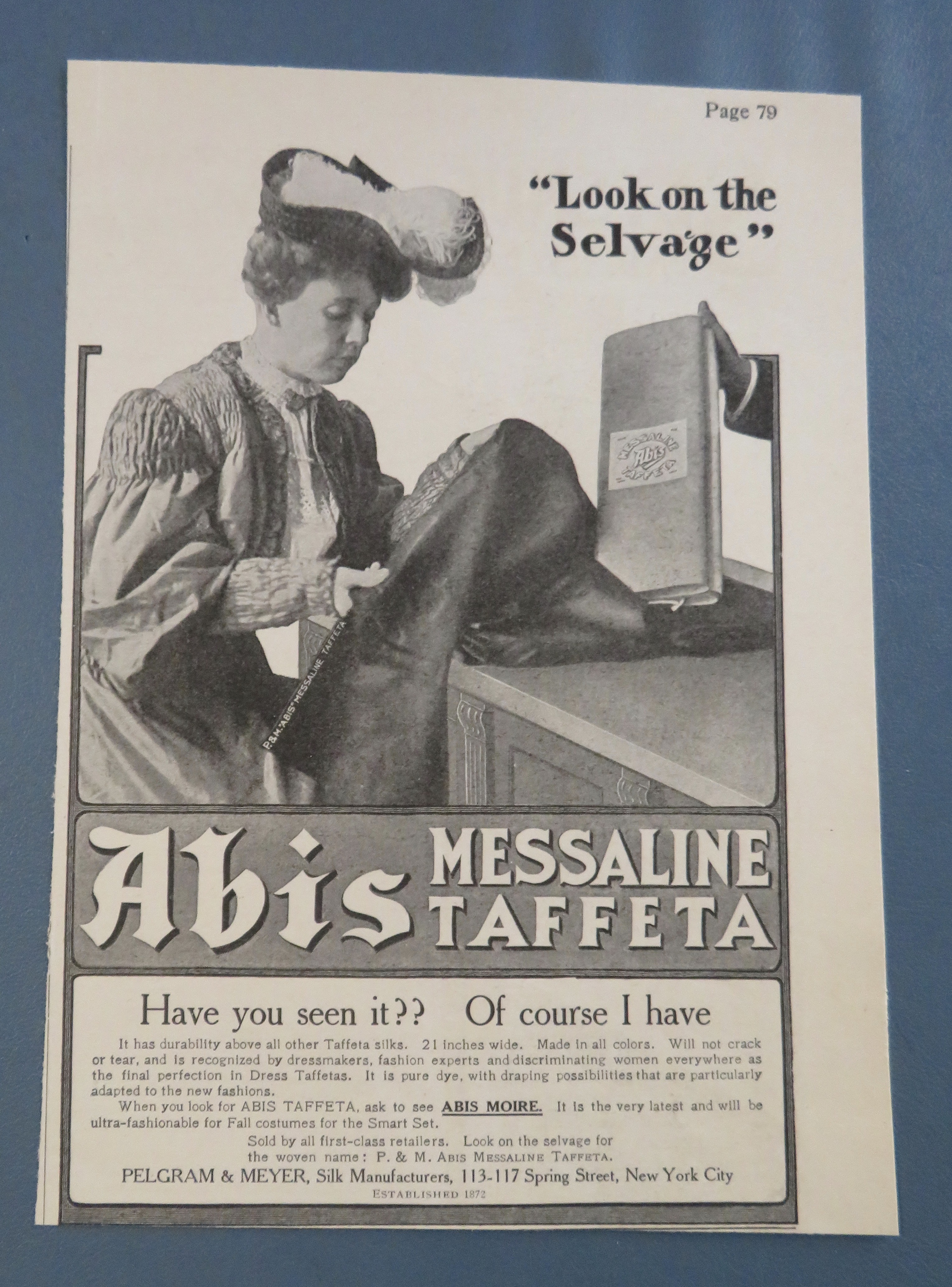 1905 Abis Messaline Taffeta with Woman Shopping