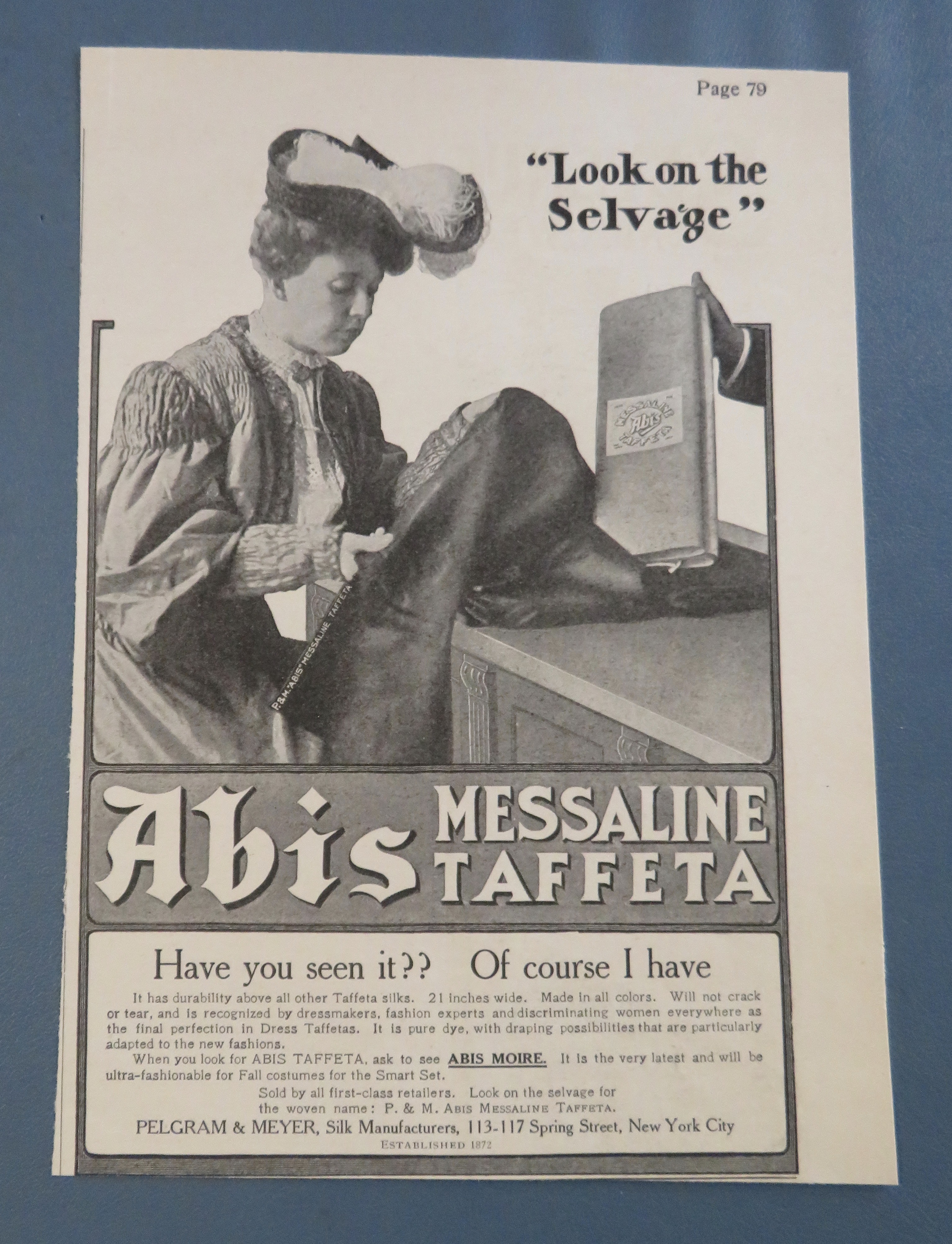 1905 Abis Messaline Taffeta with Woman Shopping