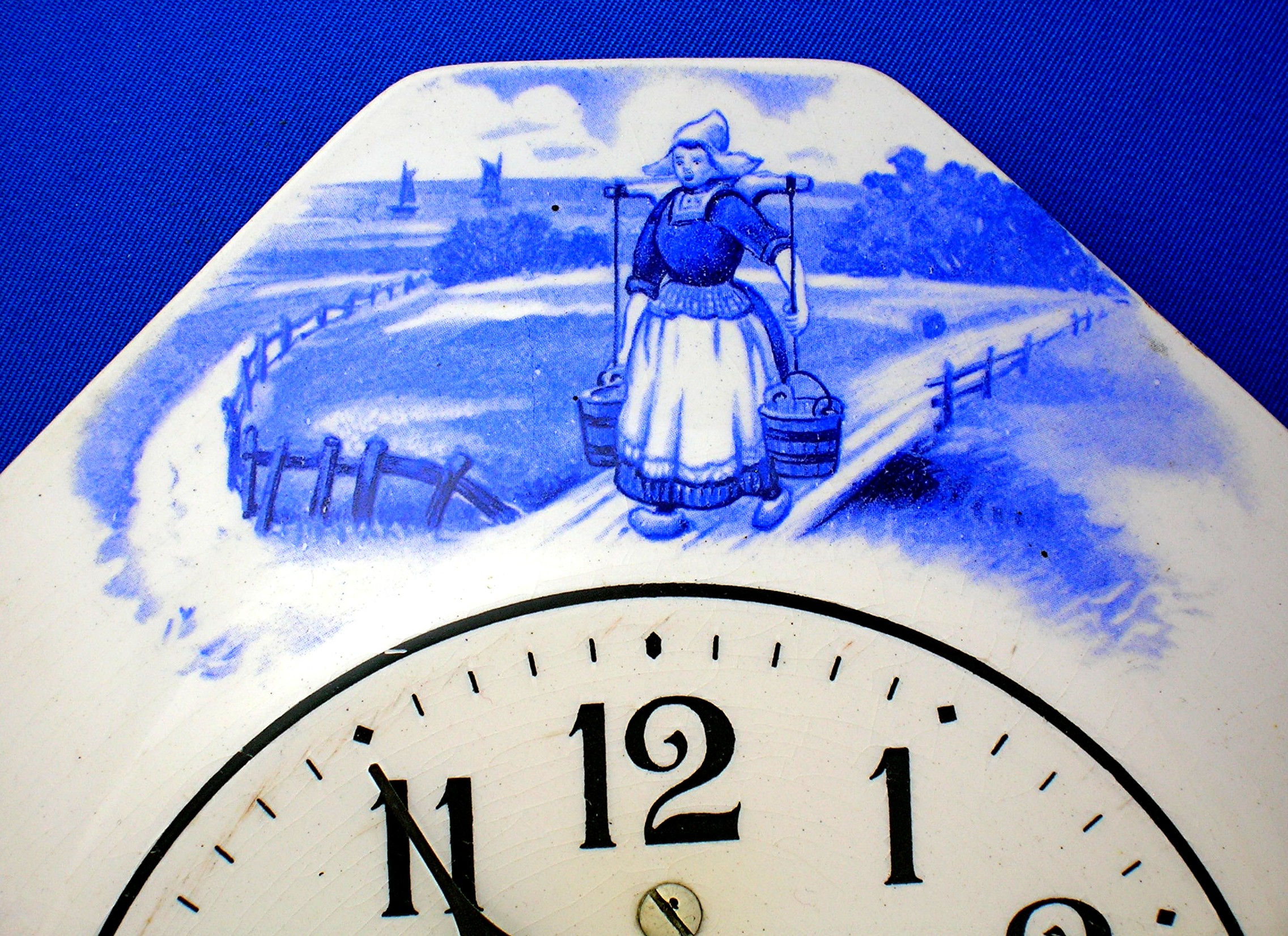 Clock Key Wind 8 Day Miller Porcelain Dutch Figures