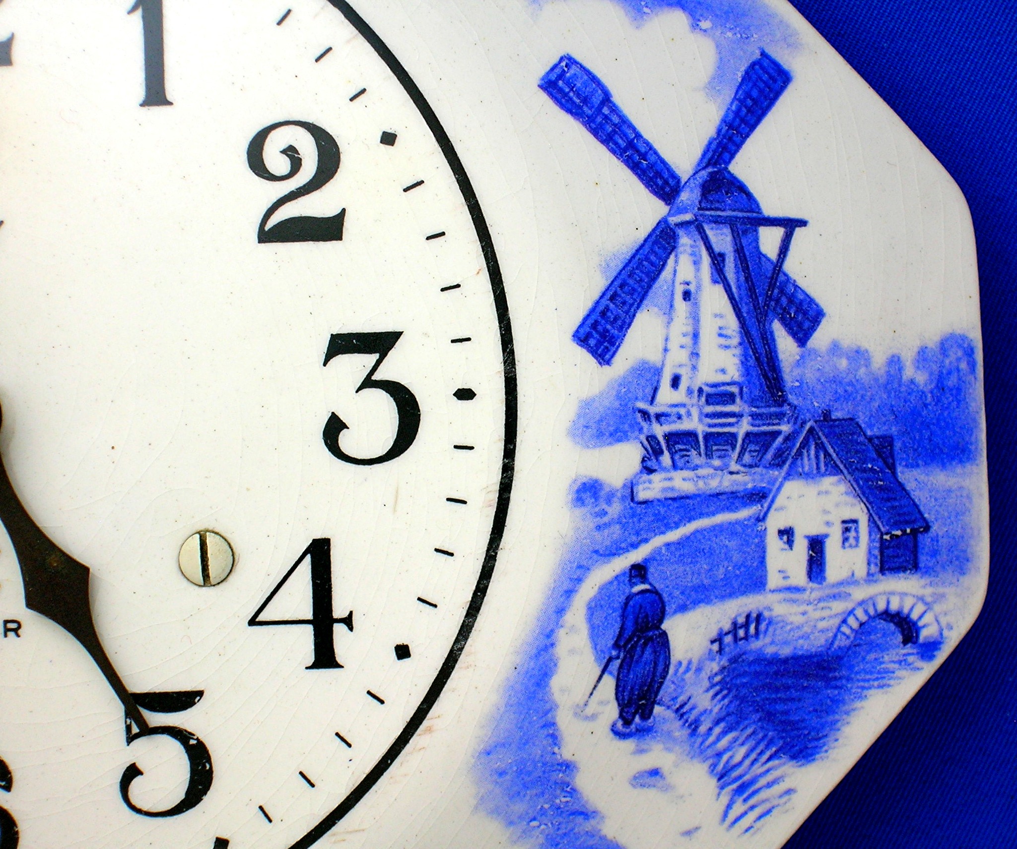 Clock Key Wind 8 Day Miller Porcelain Dutch Figures