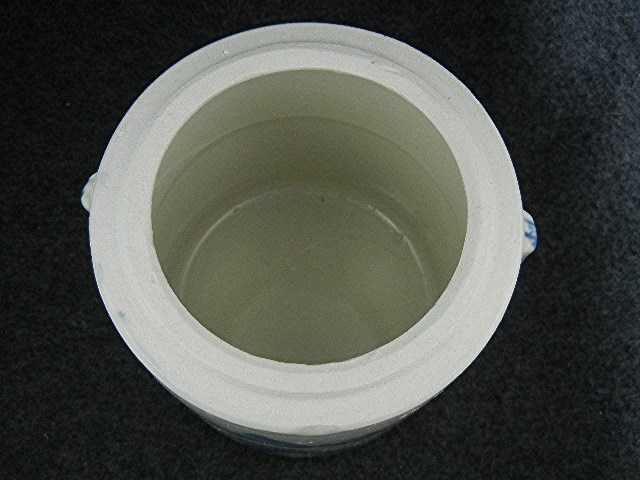 Porcelain Chinese Style Blue & White Ginger Jar