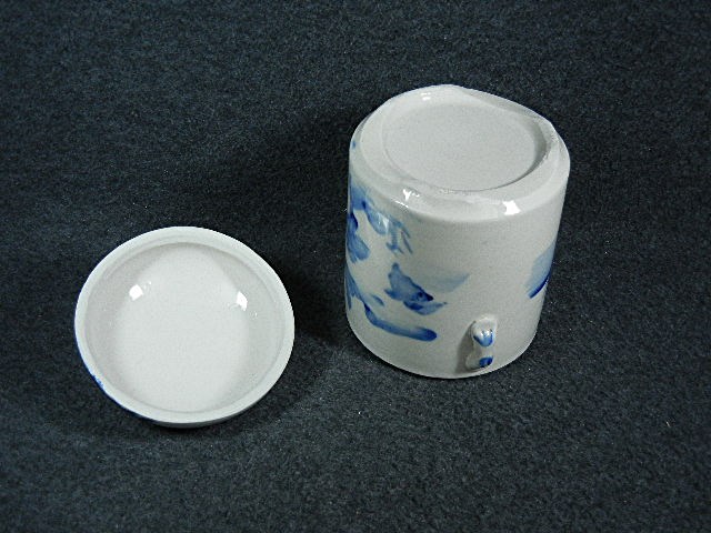 Porcelain Chinese Style Blue & White Ginger Jar