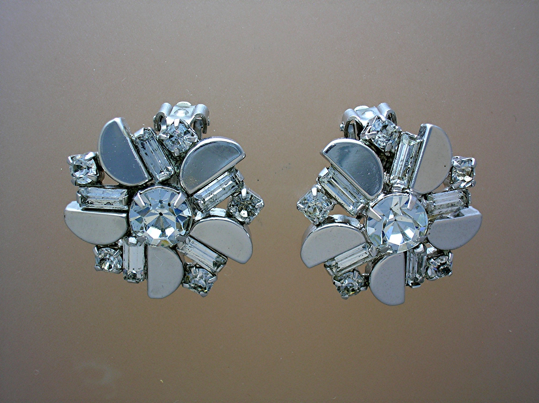 Earrings KRAMER Round Crystal and  Bagette  Silver Clip