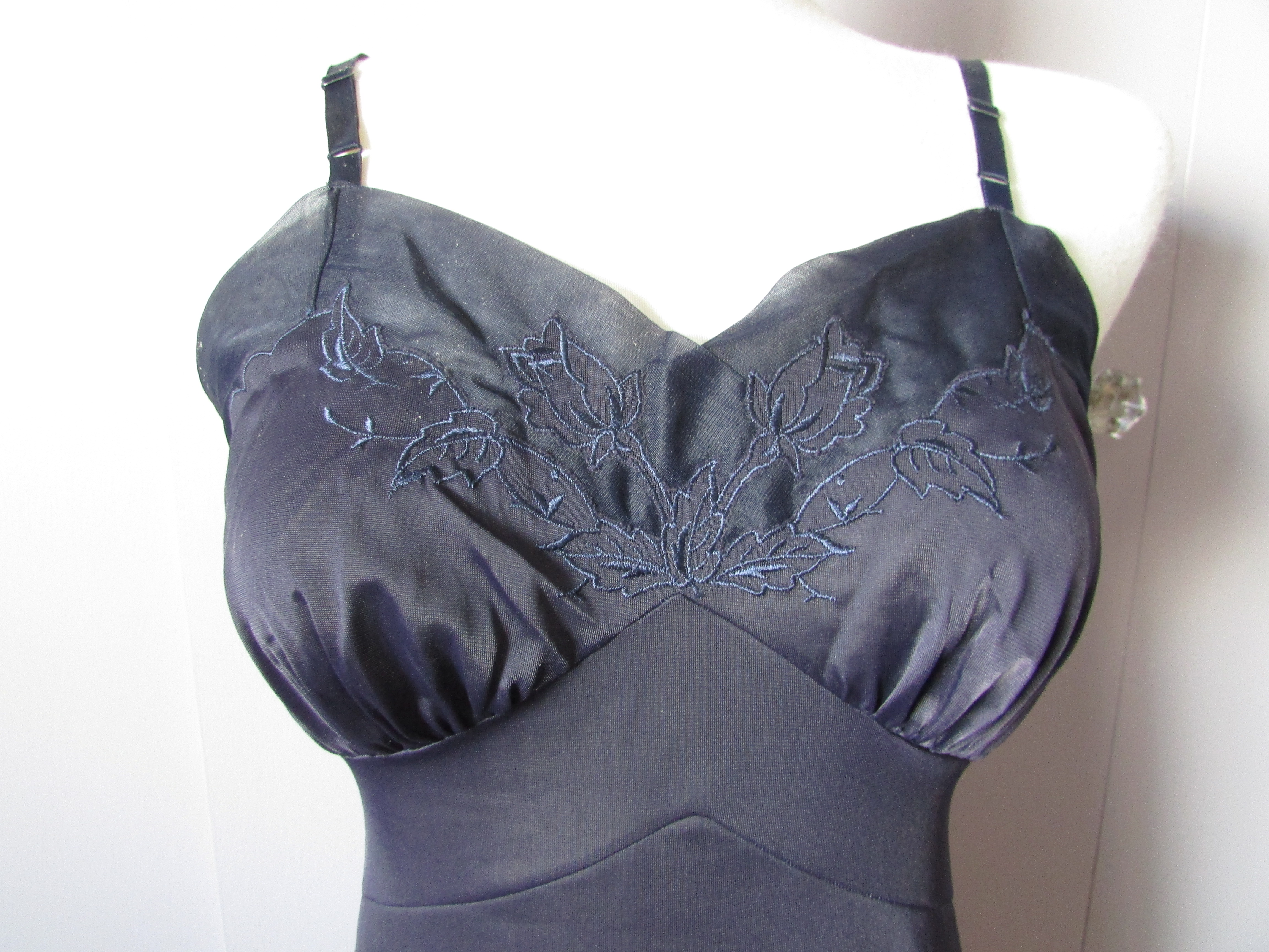 Navy Blue Yolande Dress Slip