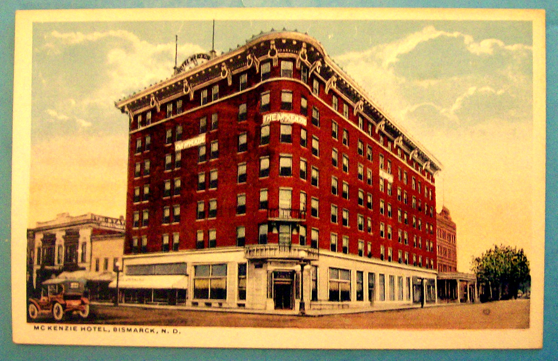 Mc Kenzie Hotel, Bismarck, N. D. Postcard