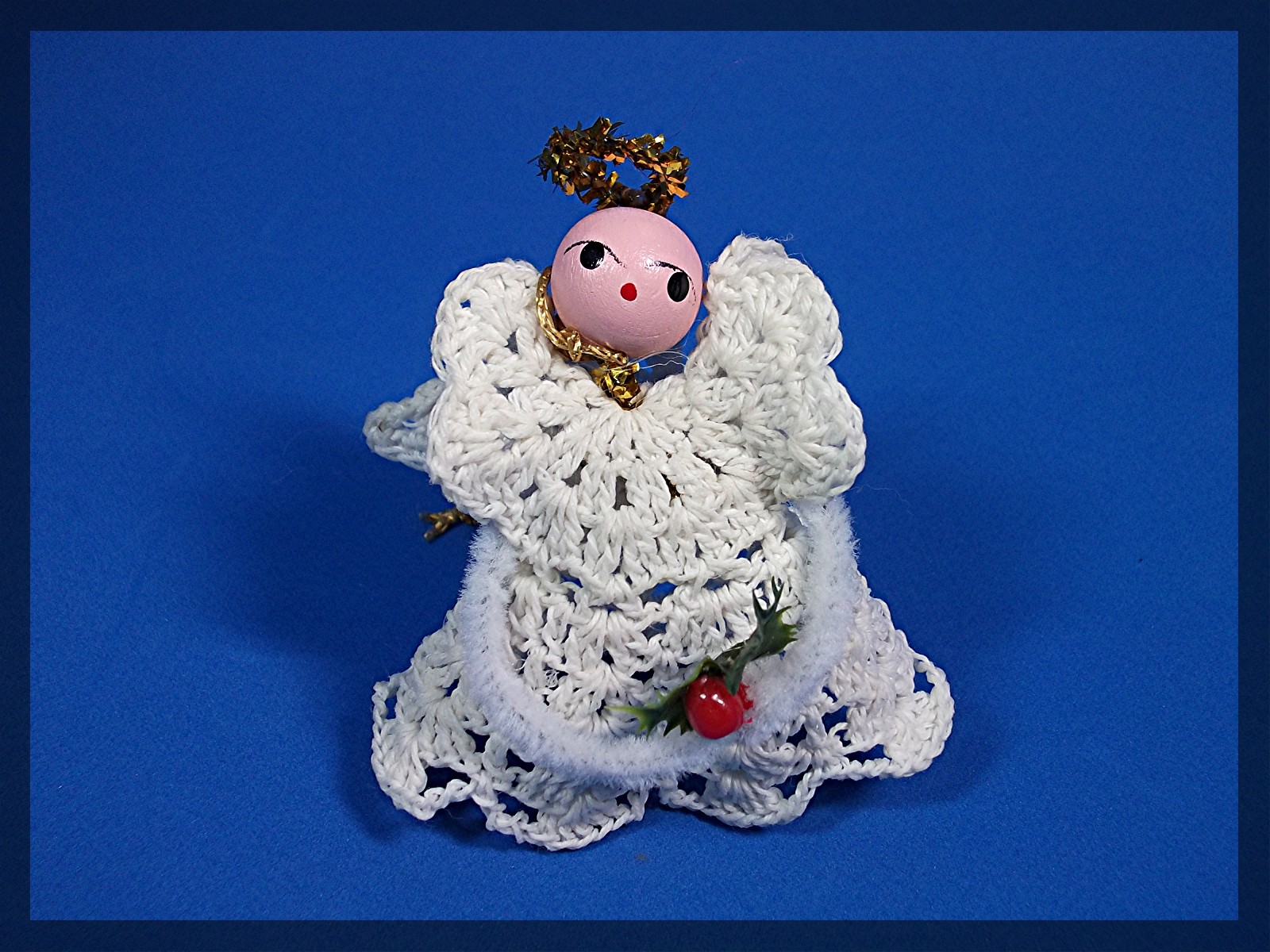 Christmas Tree Ornament hand Crocheted Angel