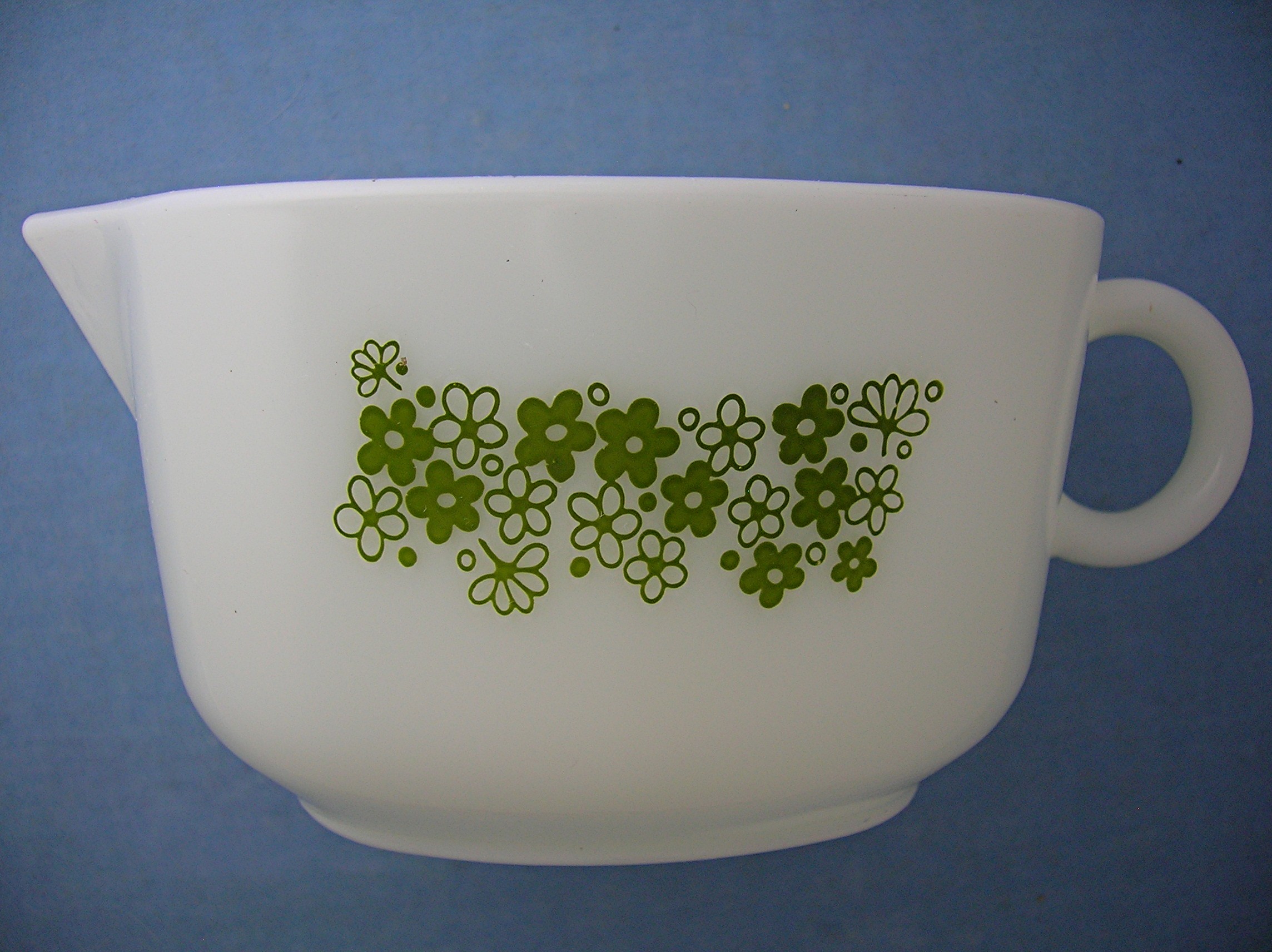Pyrex Gravy Boat Crazy Daisy Spring Blossom 60s