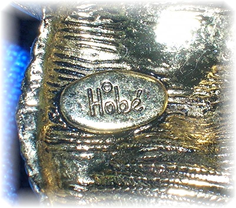 Signed  HOBE Green Cabochon  Owl Brooch