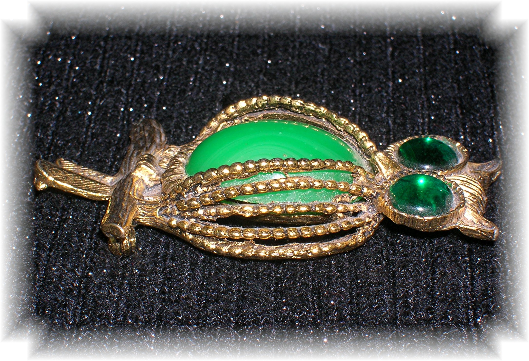 Signed  HOBE Green Cabochon  Owl Brooch