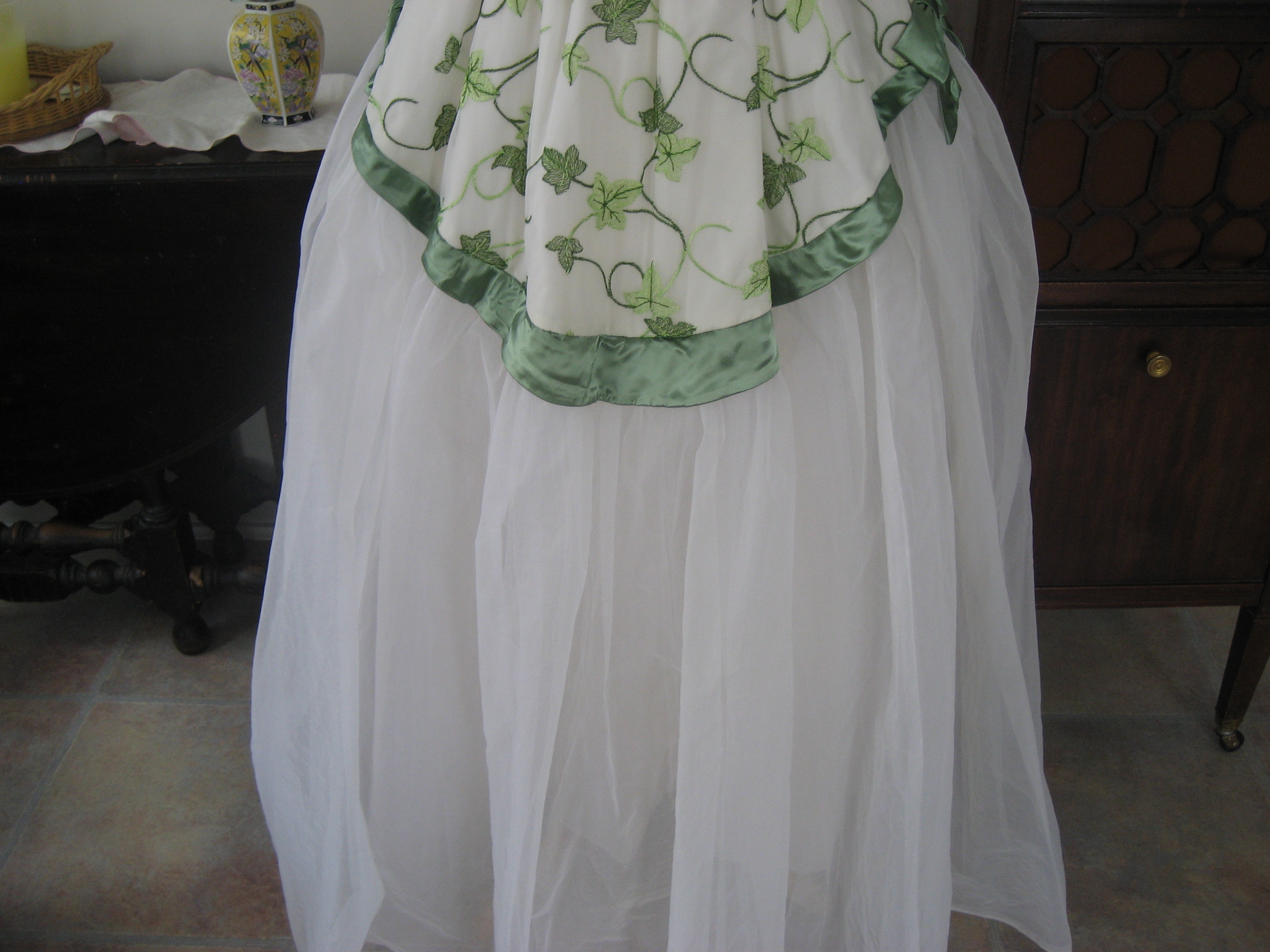 Emma Domb Prom Dress