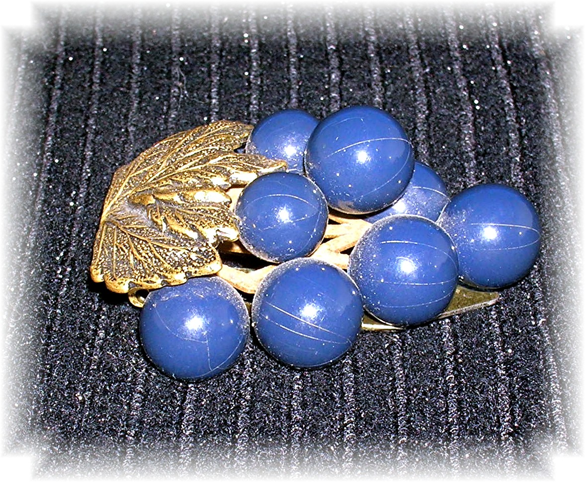 Dress Clip Plastic Lucite Blue Grapes