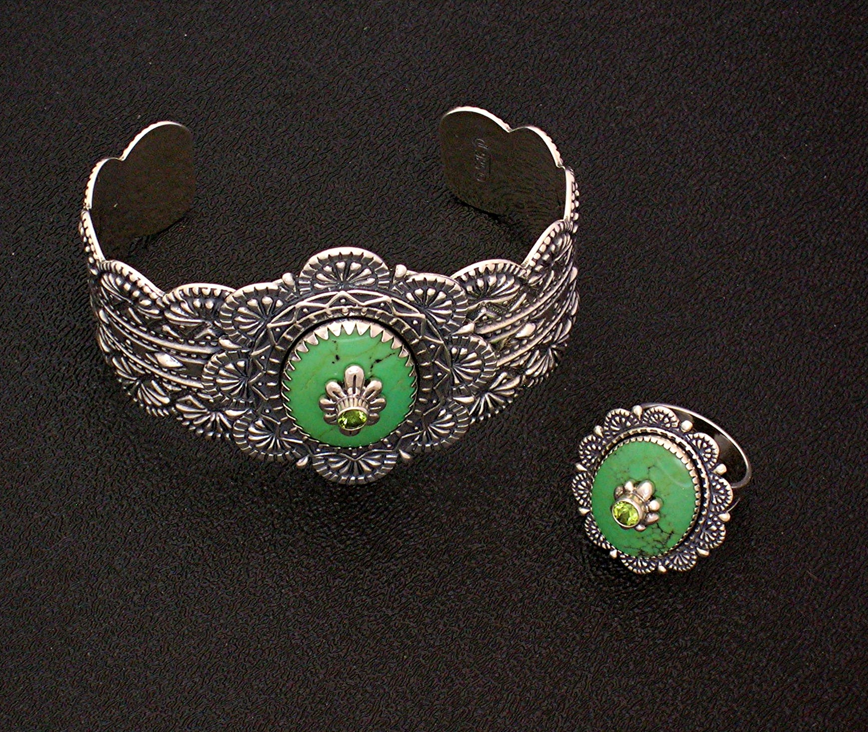 Sterling Silver Artist Mojave  Green Turquoise Peridot